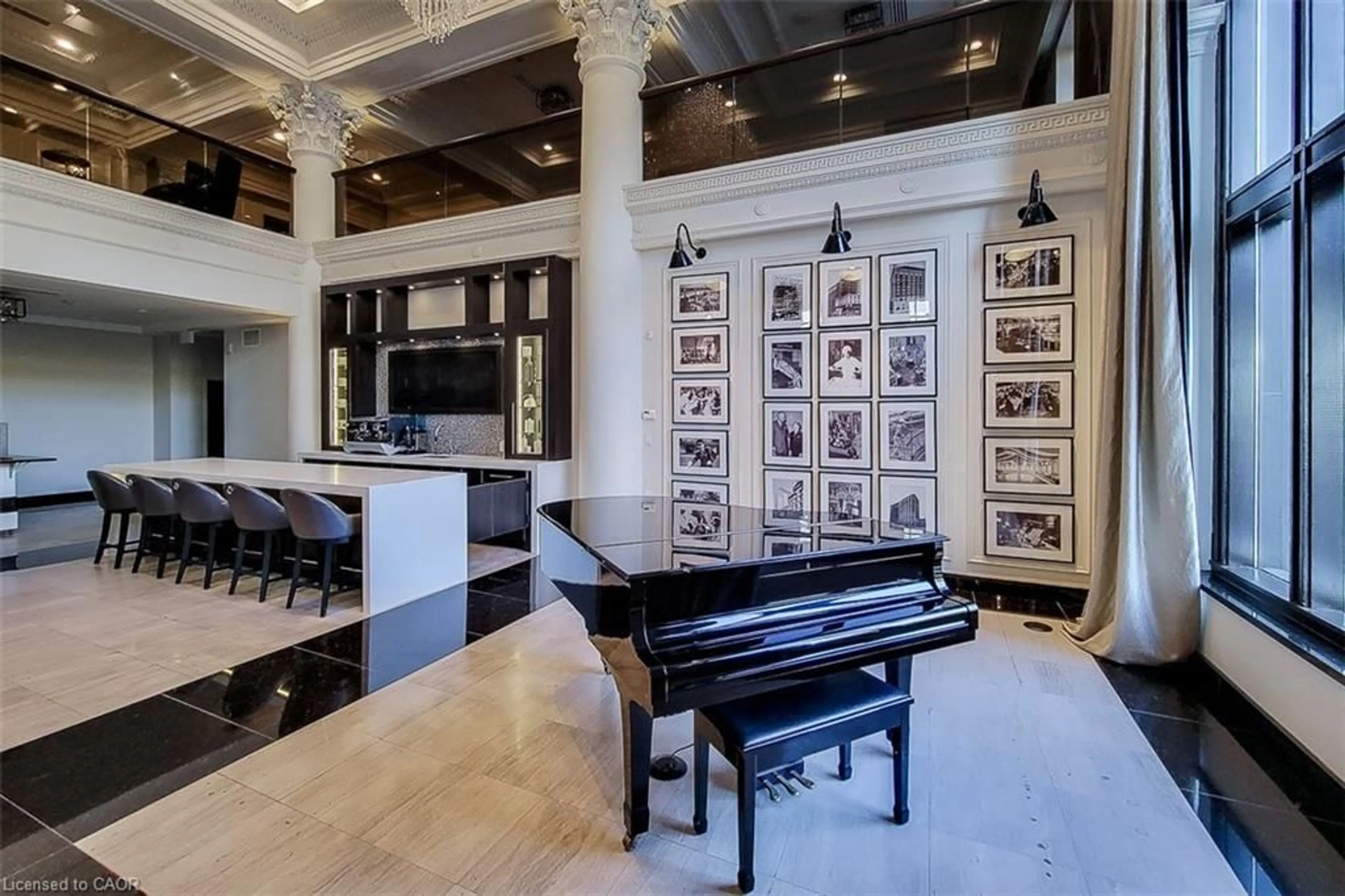 Unknown for 112 King St E/S St, Hamilton Ontario L8N 1A8