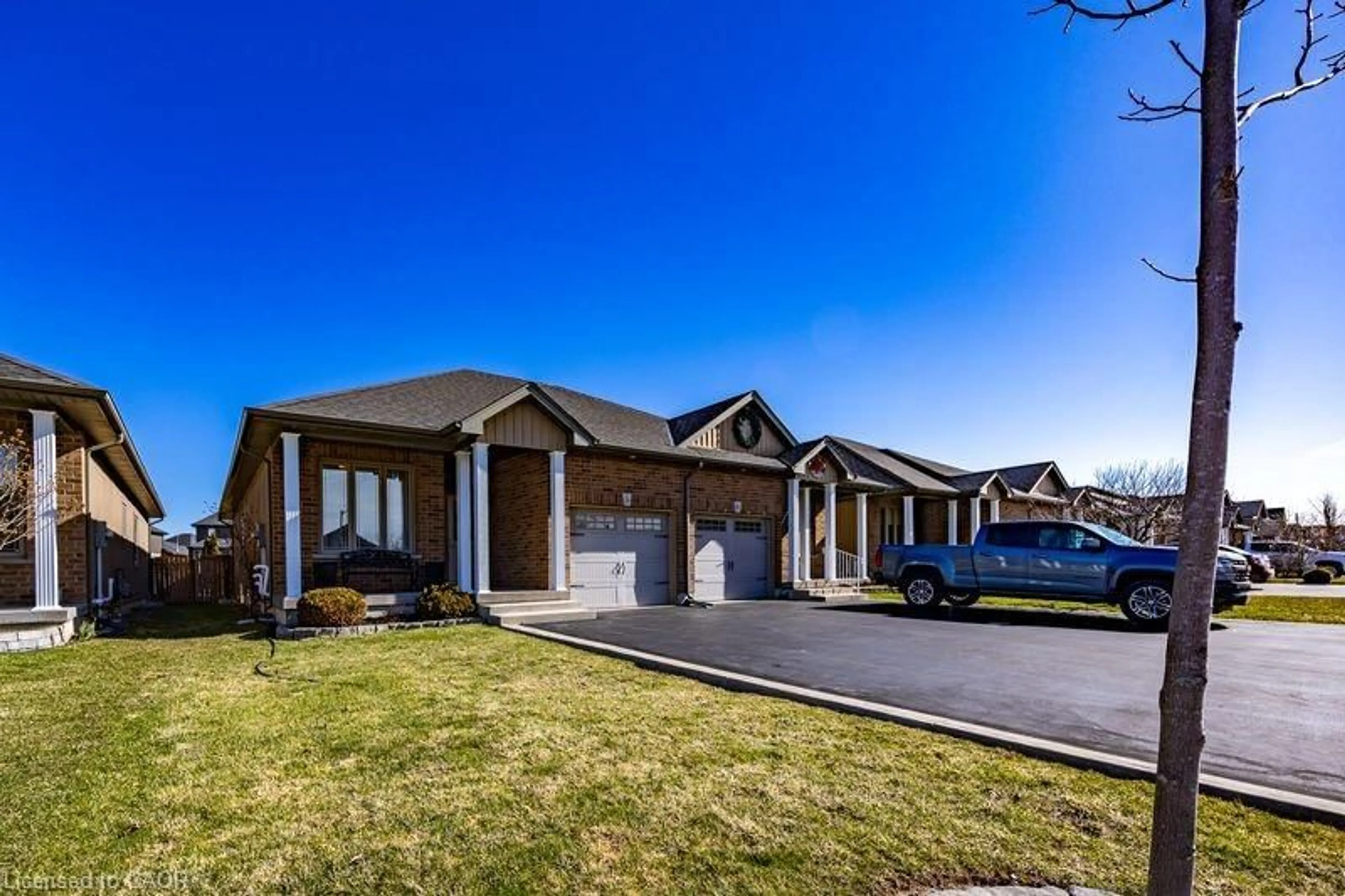 Home with brick exterior material, water/lake/river/ocean view for 14 Lafayette St, Jarvis Ontario N0A 1J0