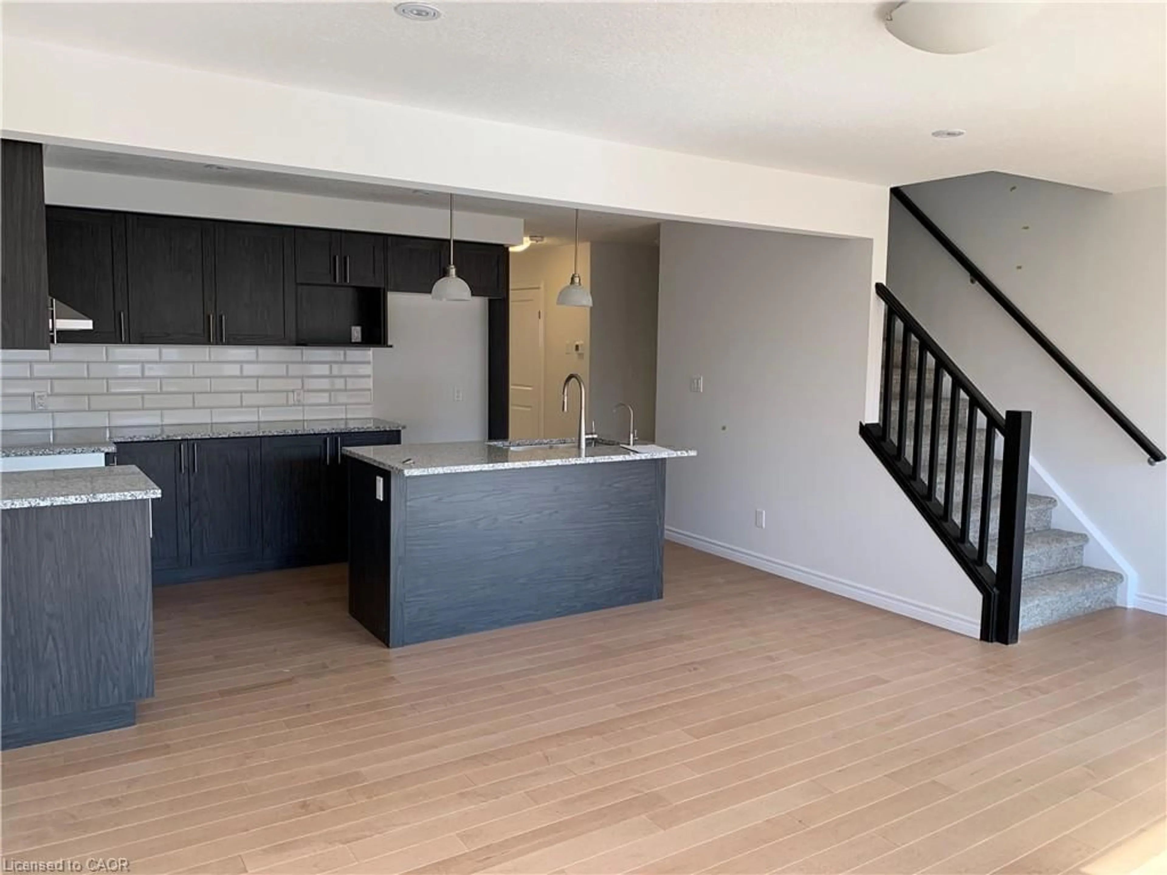 Open concept kitchen, unknown for 125 Hollybrook Trail, Kitchener Ontario N2R 0P1