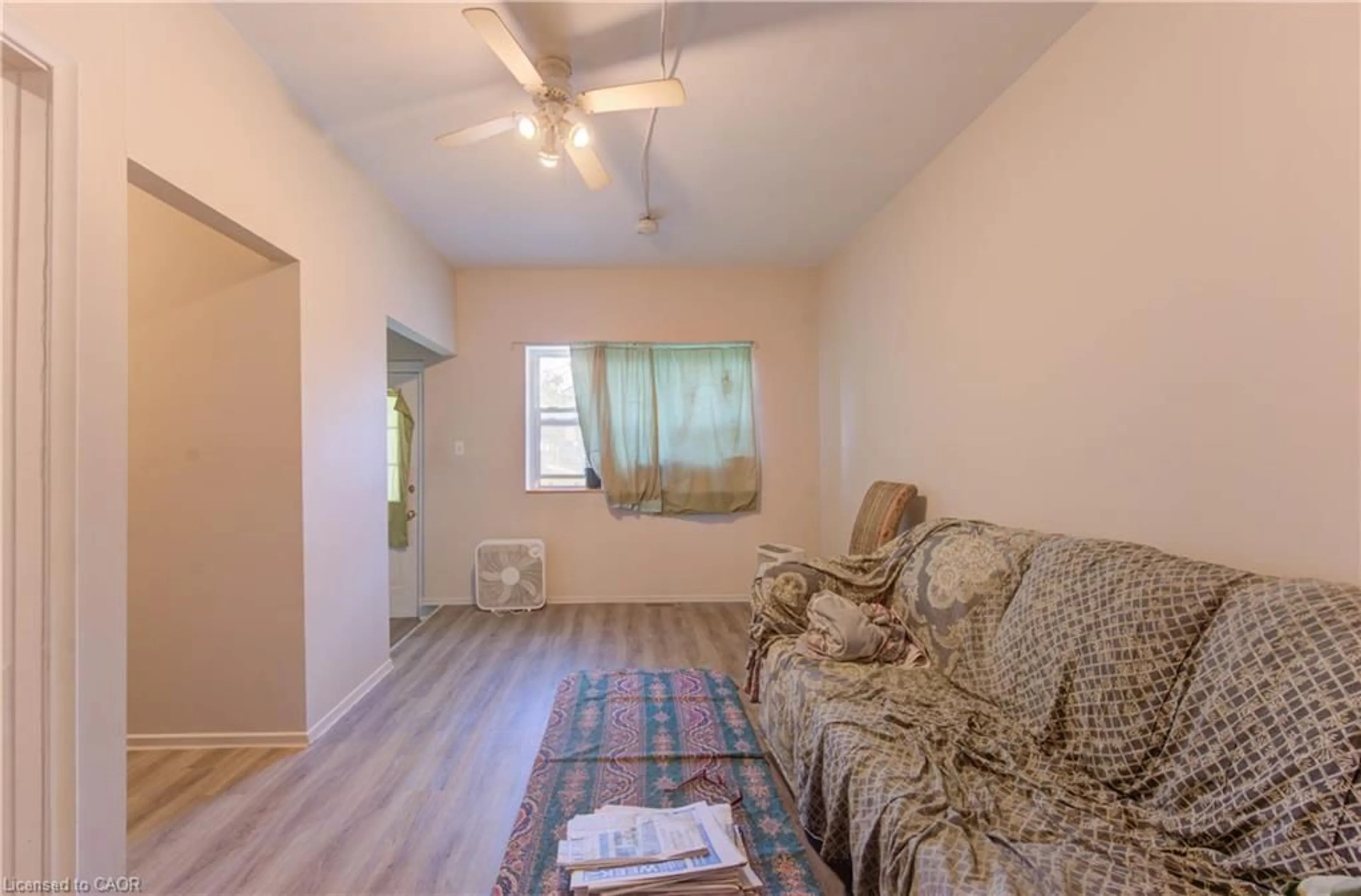 A pic of a room for 233 Lancaster St, Kitchener Ontario N2H 1N5