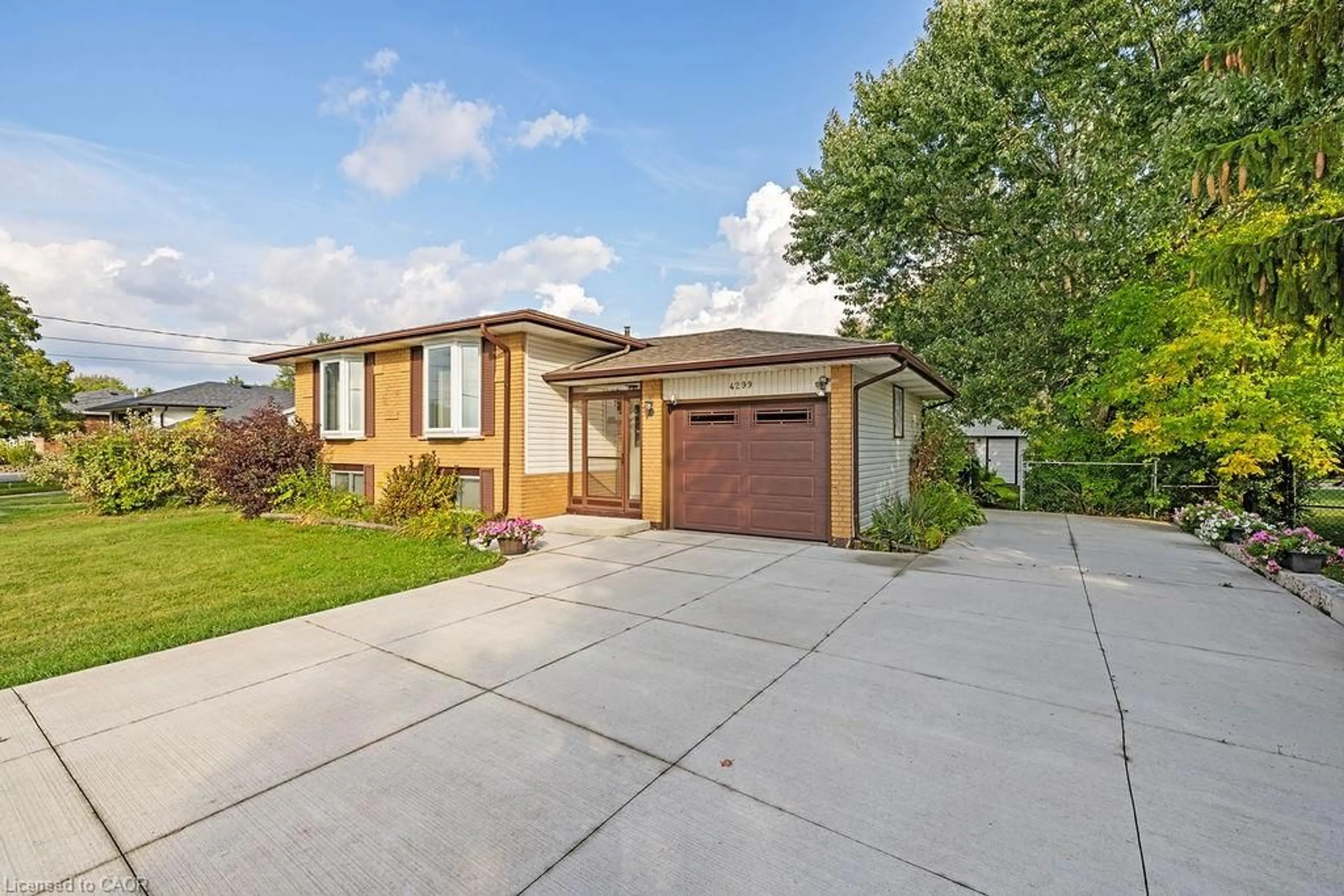 Home with brick exterior material, street for 4299 Glancaster Rd, Mount Hope Ontario L0R 1W0