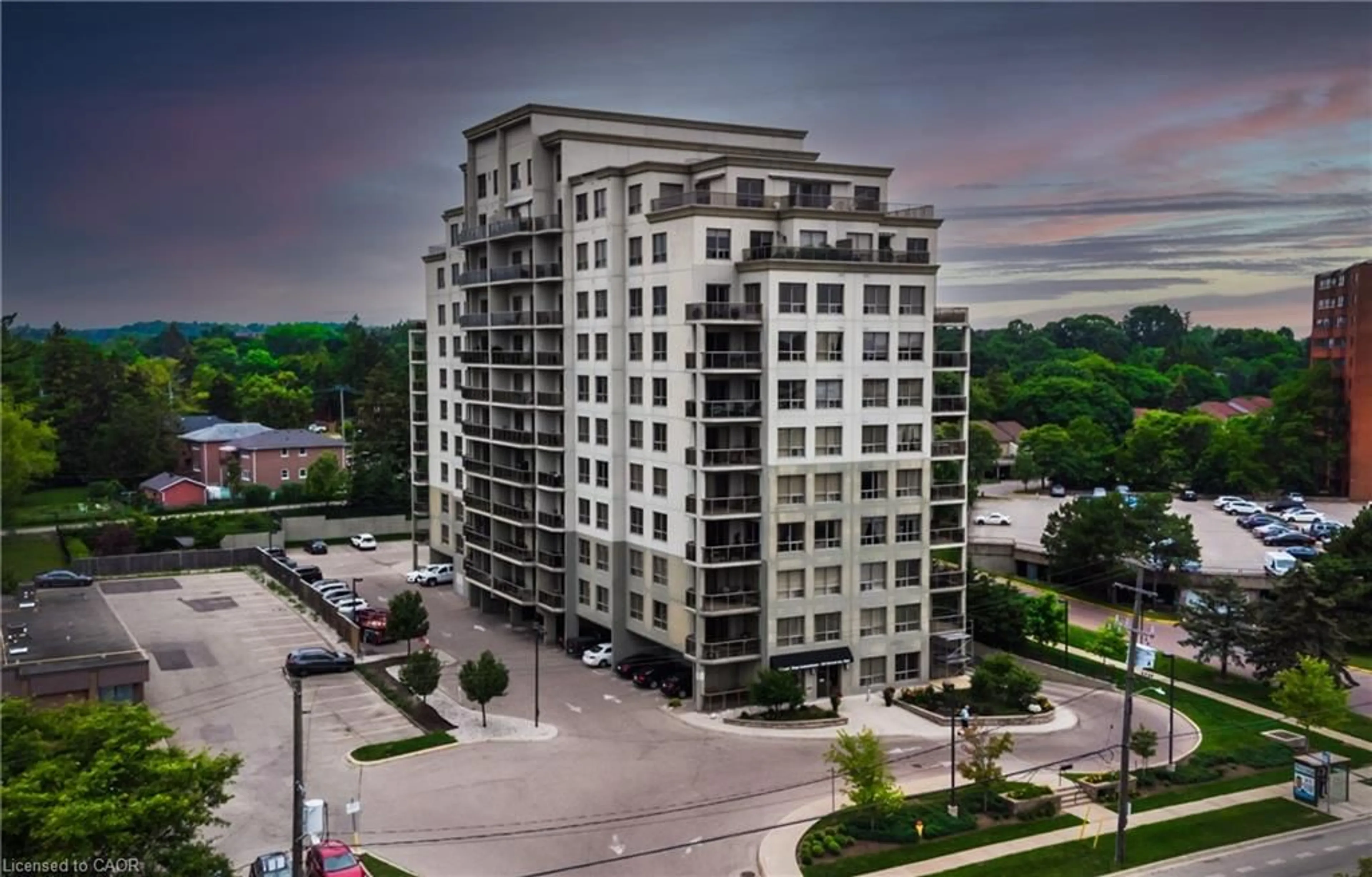 A pic from outside/outdoor area/front of a property/back of a property/a pic from drone, building for 539 Belmont Ave #407, Kitchener Ontario N2M 0A2