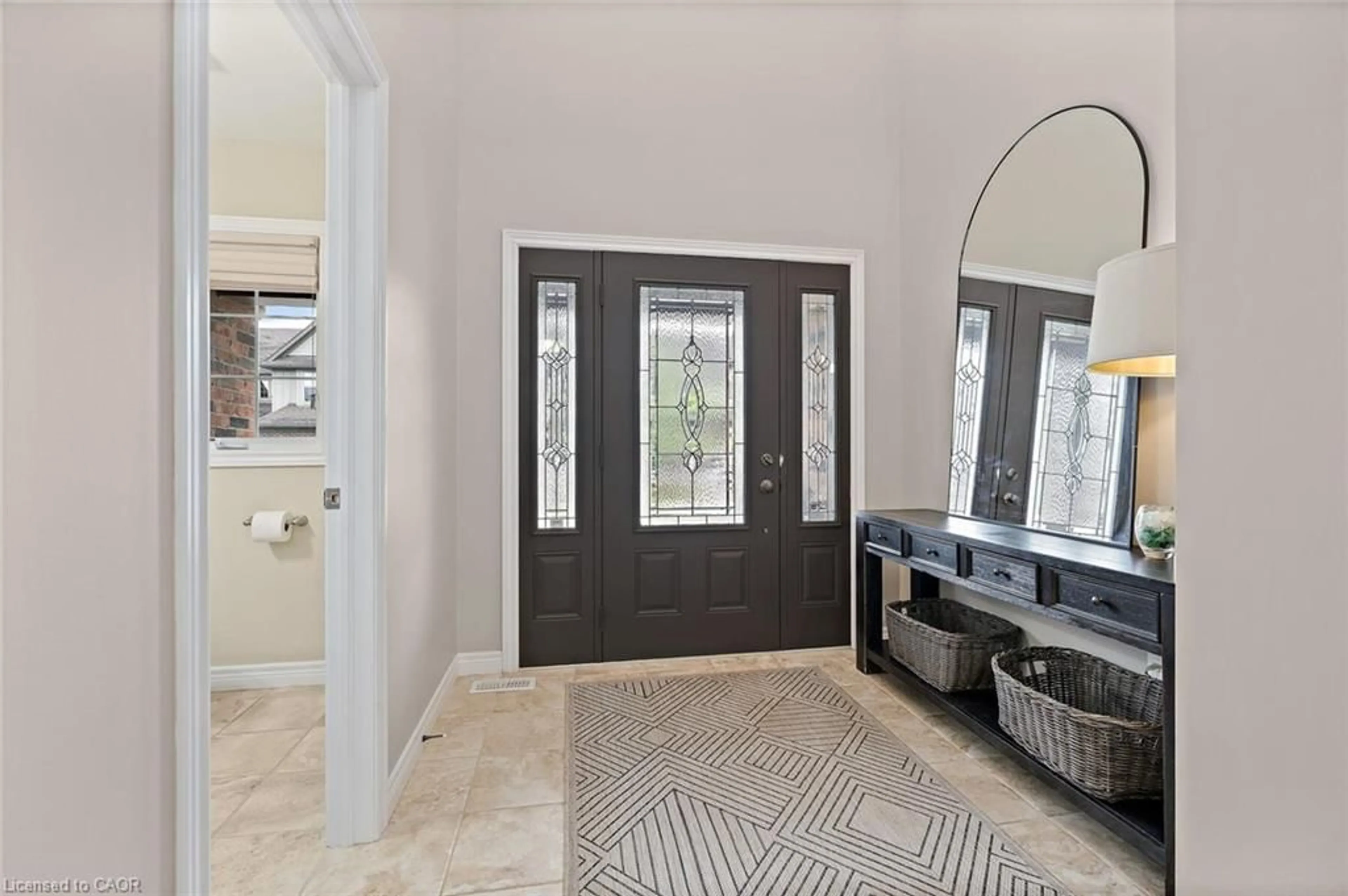 Indoor entryway for 45 Linden Ave, Rockwood Ontario N0B 2K0