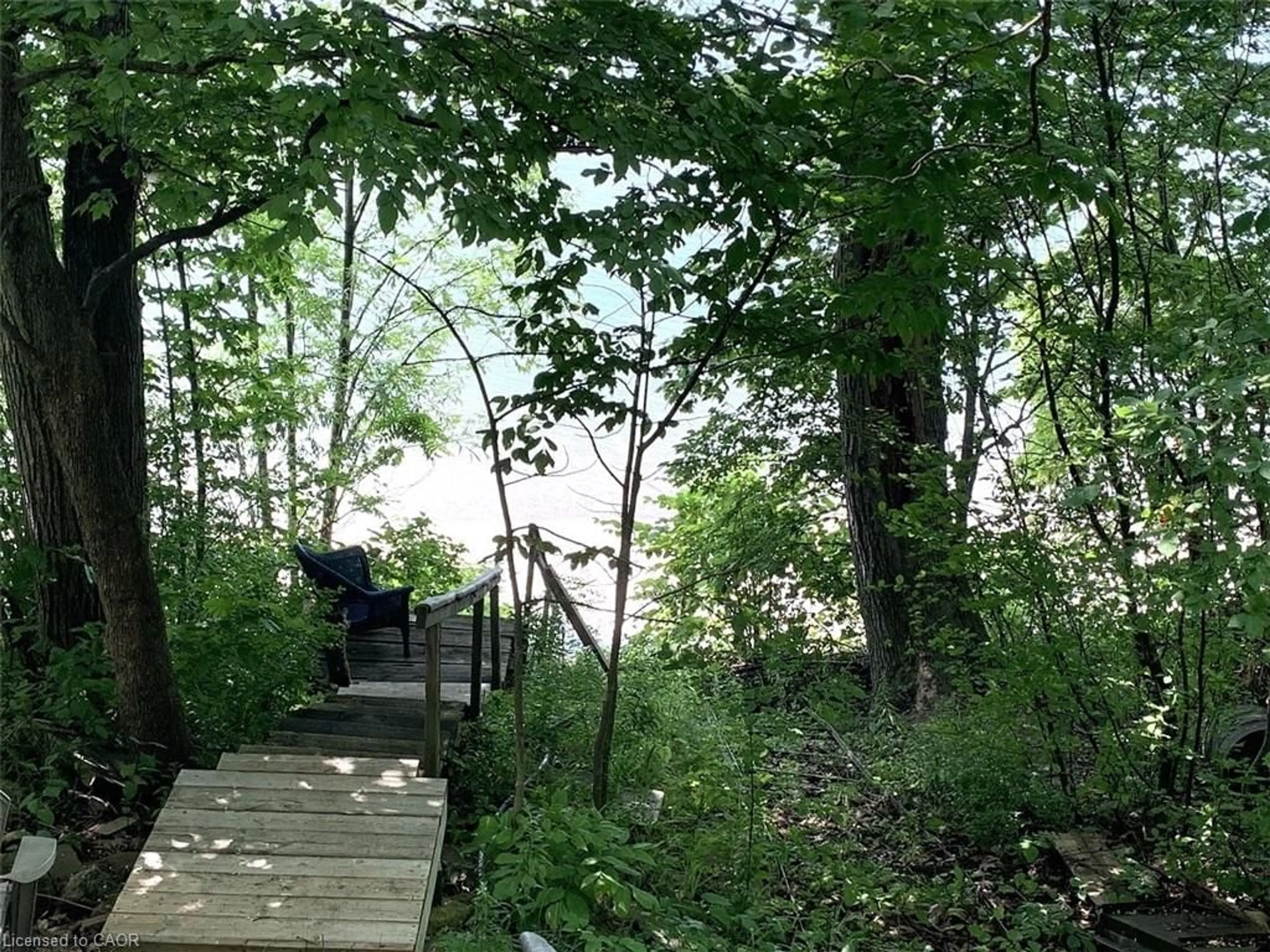 Stairs for 110 Old Lakeshore Rd, Woodhouse Ontario N0A 1N3