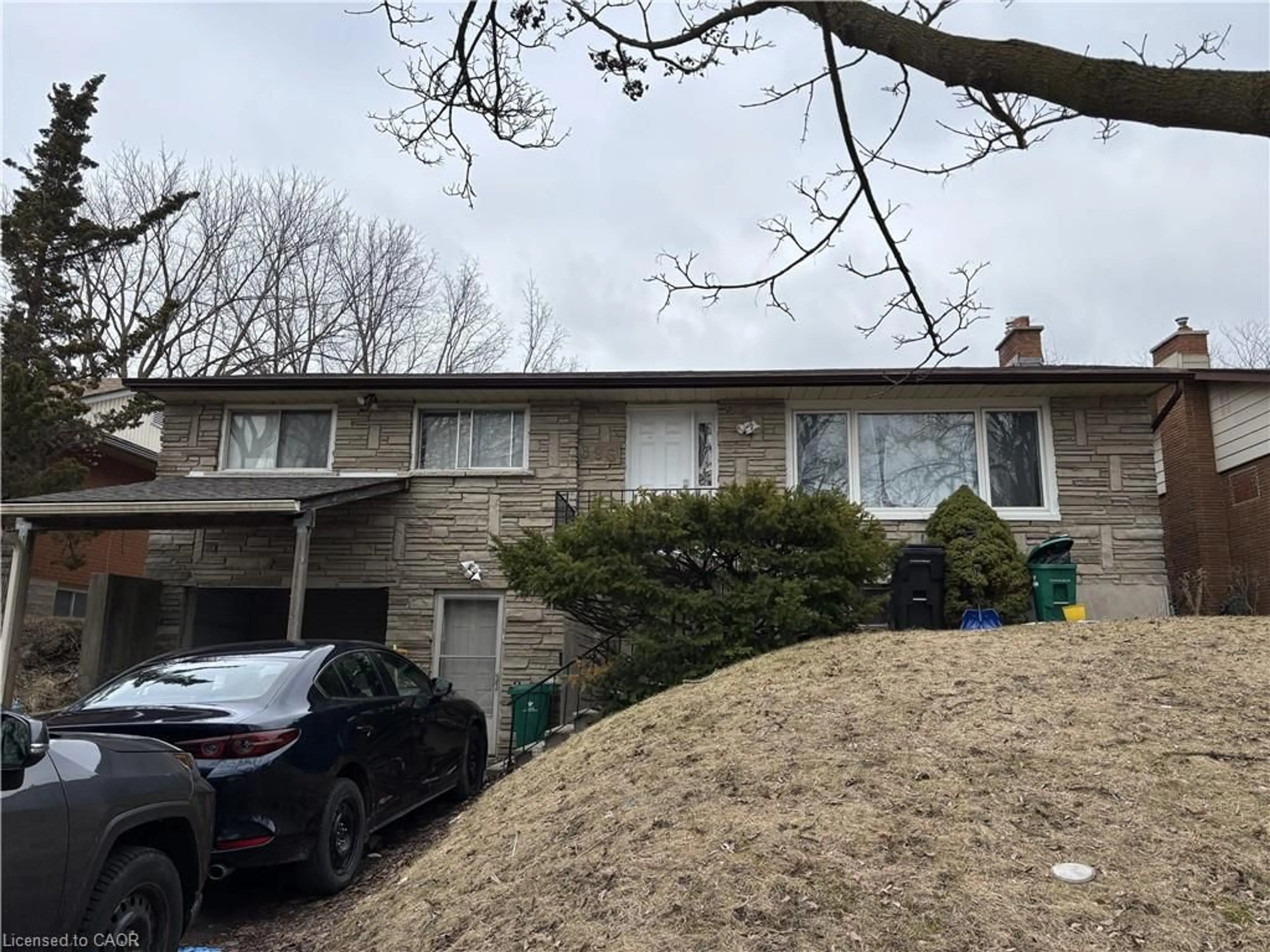 Unknown for 396 Hazel St, Waterloo Ontario N2L 3P6