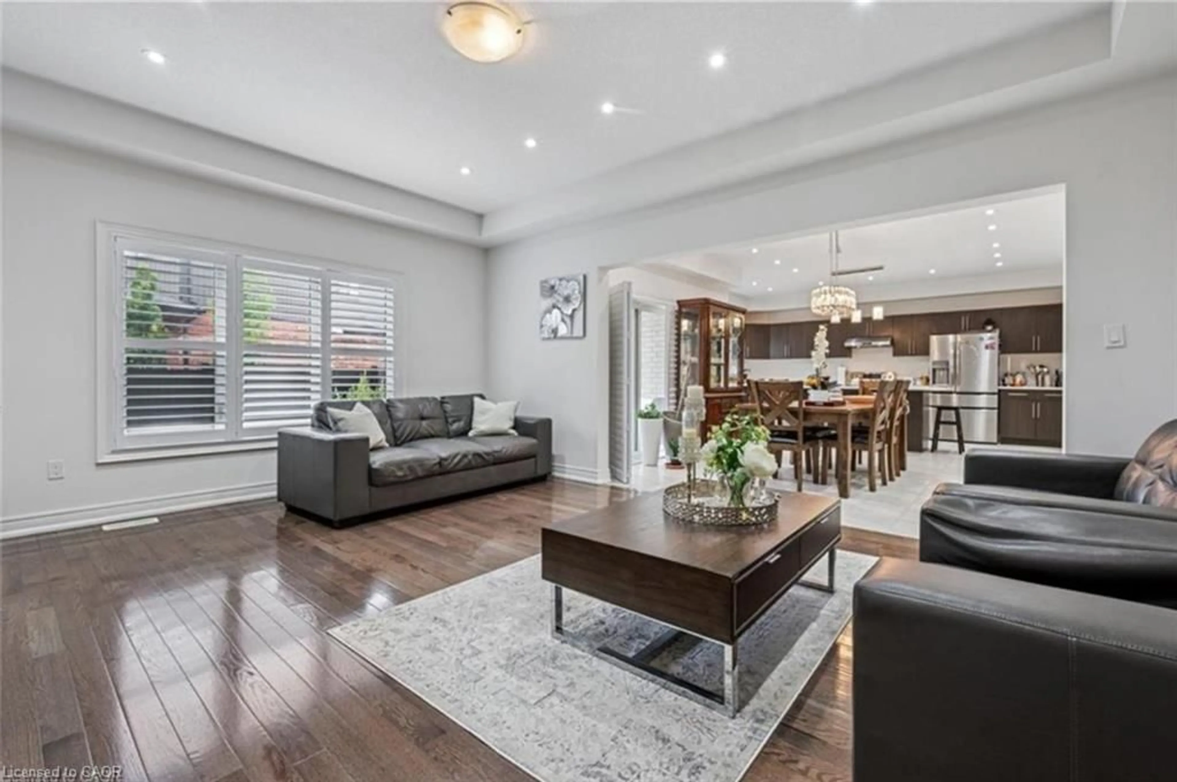 Living room with furniture, unknown for 77 Eaglecrest St, Kitchener Ontario N2K 4K1