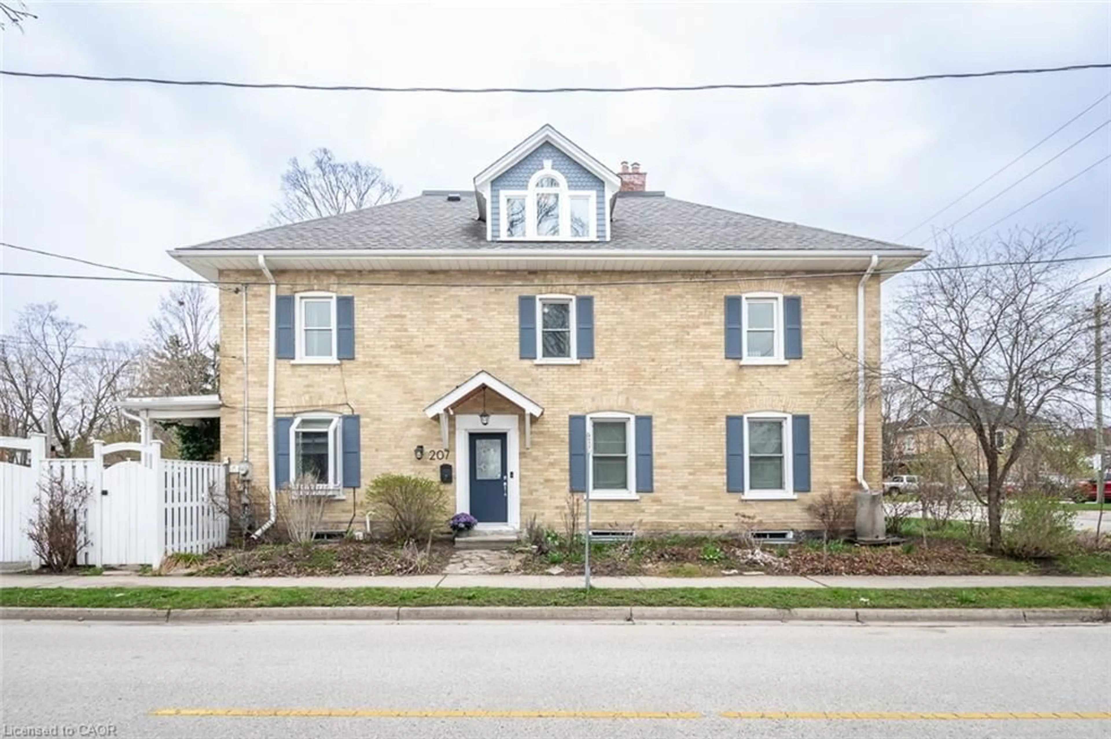 Home with brick exterior material, street for 207 Waterloo St, Cambridge Ontario N3H 1N1