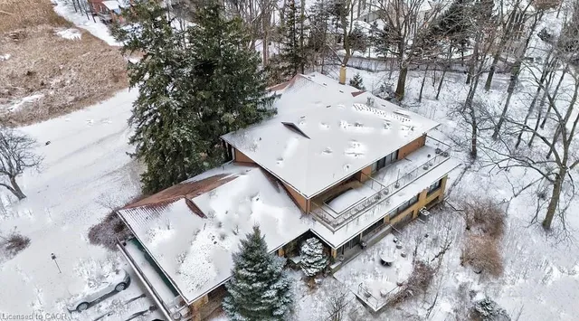1127 & 1135 Old Mohawk Rd, Ancaster 2