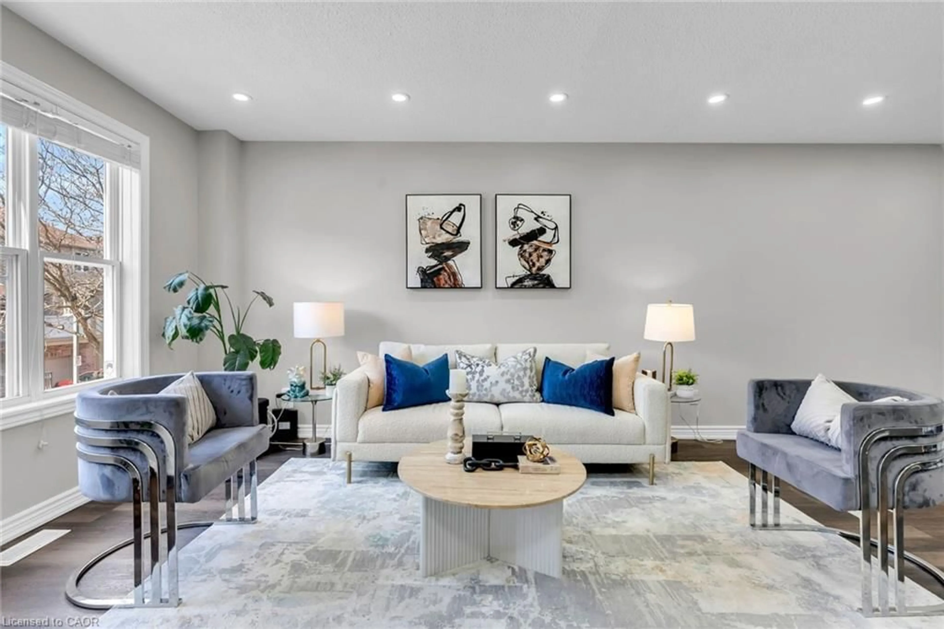 Living room with furniture, unknown for 2531 Northampton Blvd #49, Burlington Ontario L7M 4H5