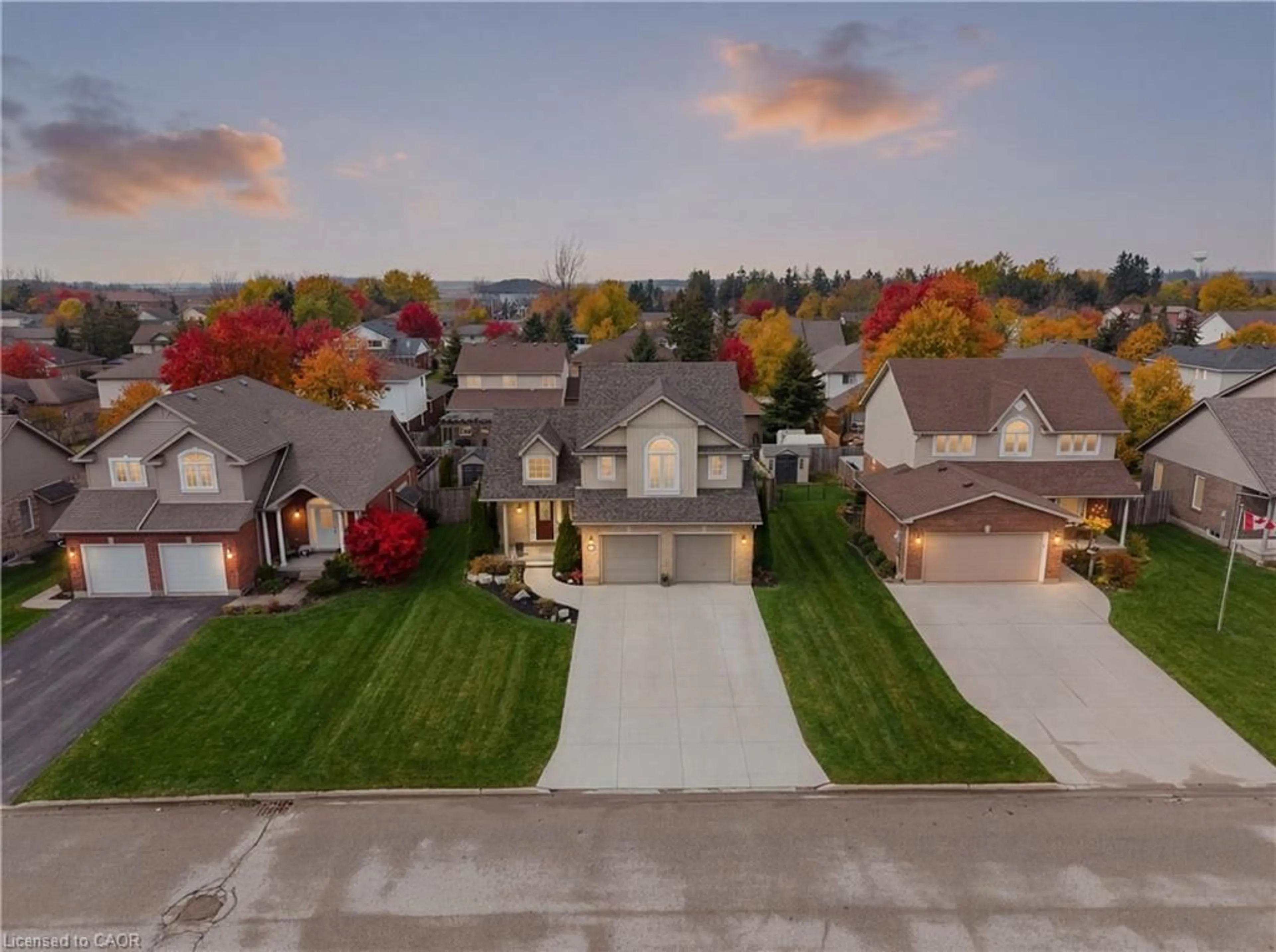 A pic from outside/outdoor area/front of a property/back of a property/a pic from drone, street for 20 Parkside St, Drayton Ontario N0G 1P0