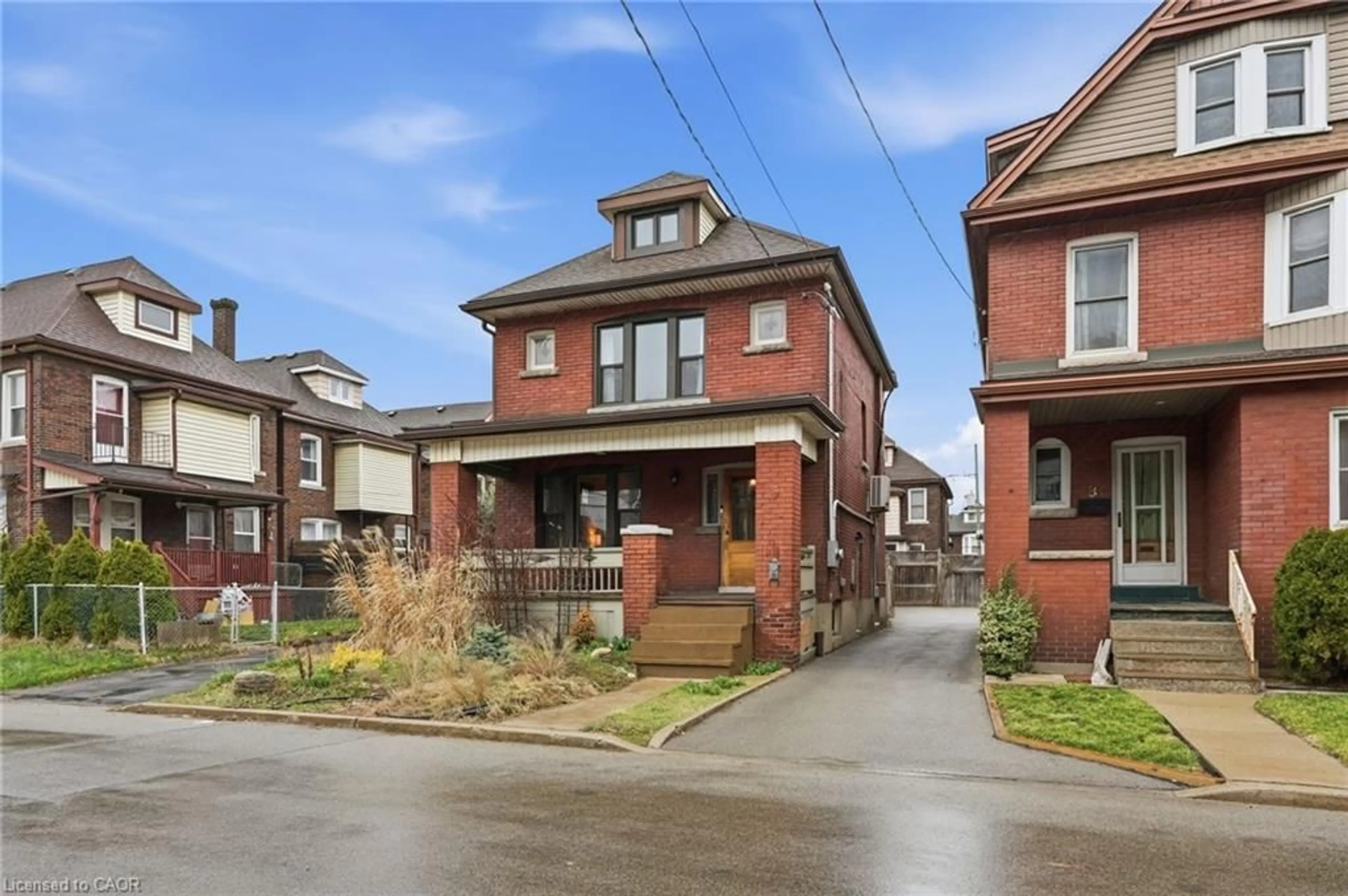 Home with brick exterior material, street for 1 Rutherford Ave, Hamilton Ontario L8M 1Y3