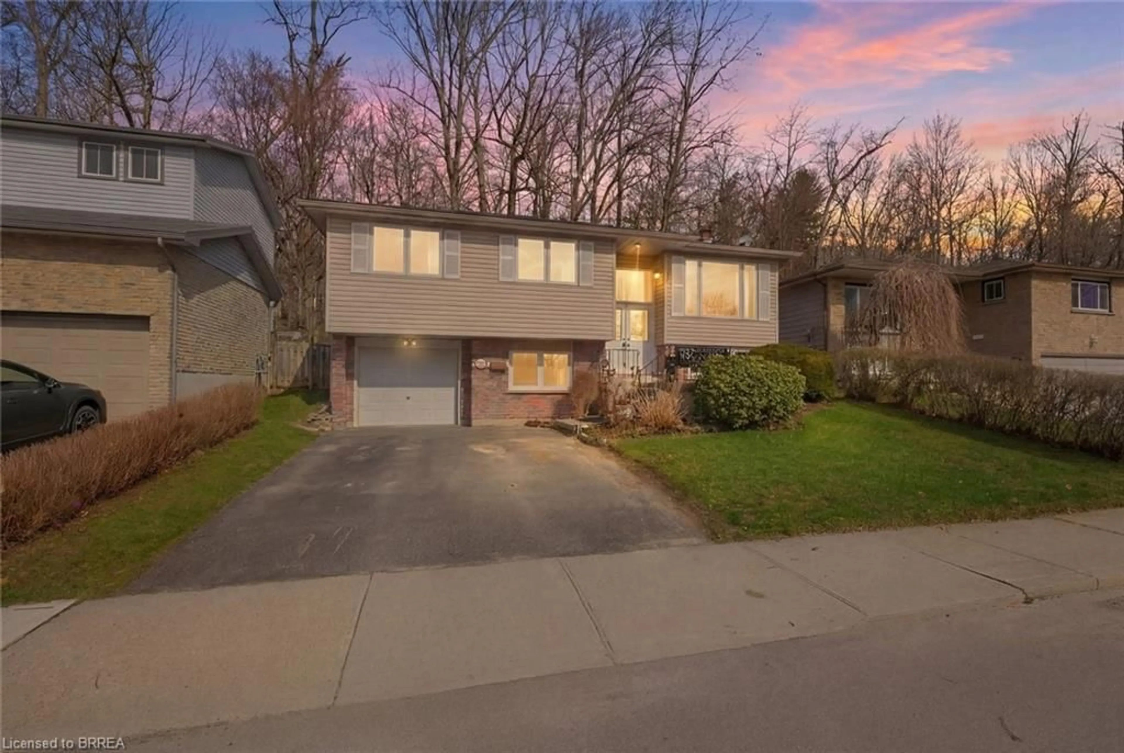 Unknown for 147 Forest Rd, Brantford Ontario N3S 7L5