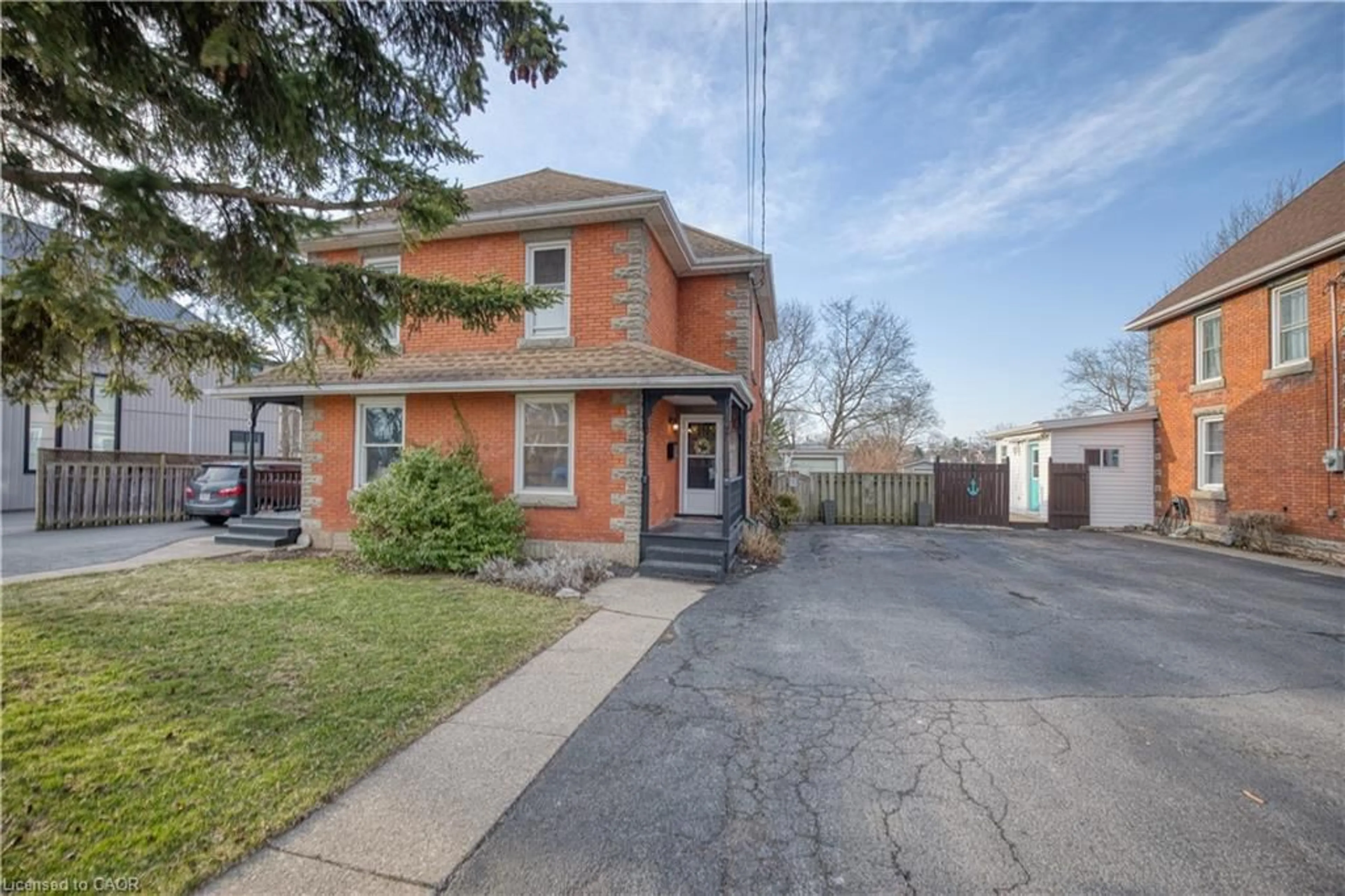 Home with brick exterior material, street for 312 Clarence St, Port Colborne Ontario L3K 3G8