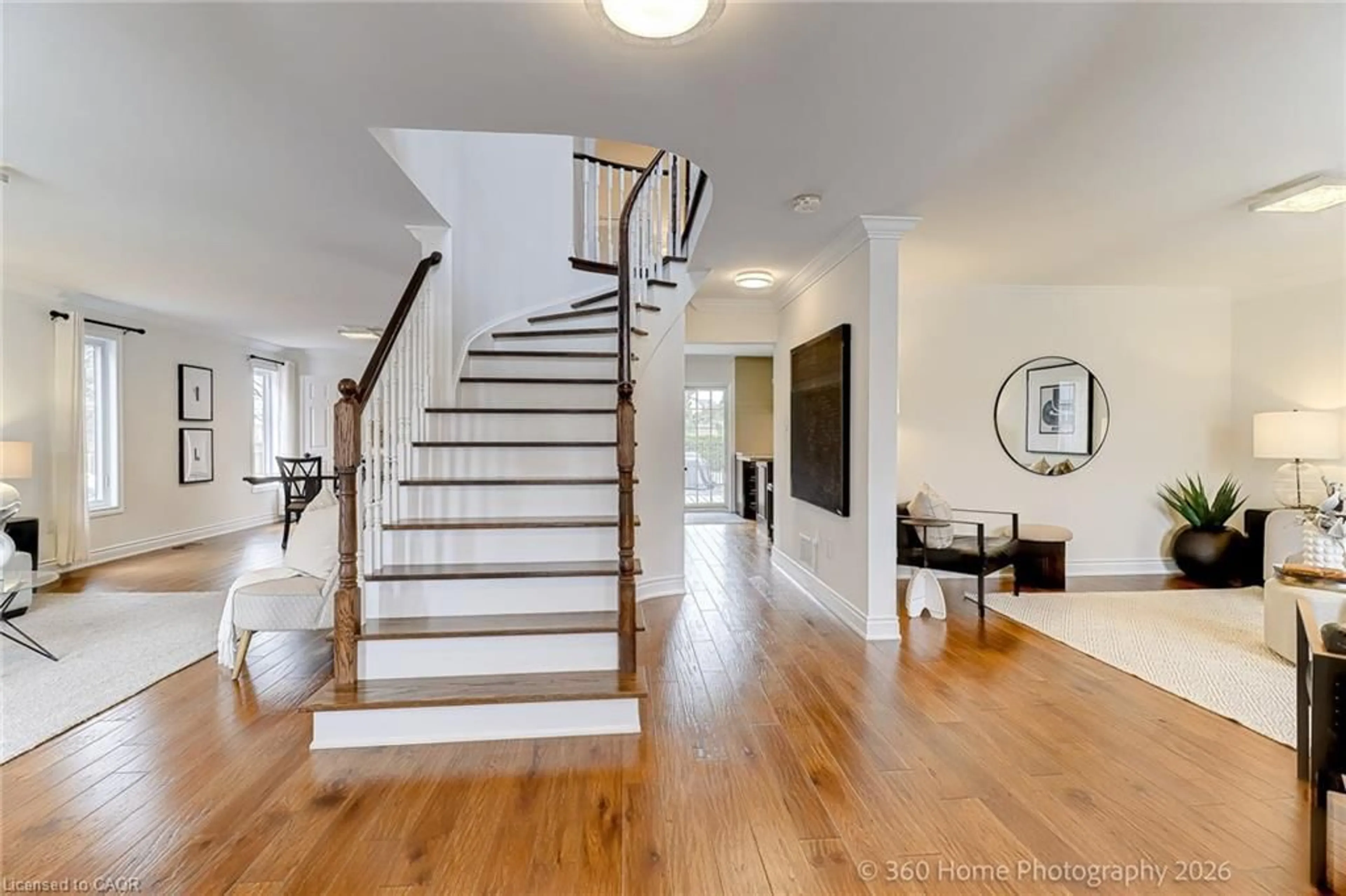 Unknown for 2444 Towne Blvd, Oakville Ontario L6H 5X6