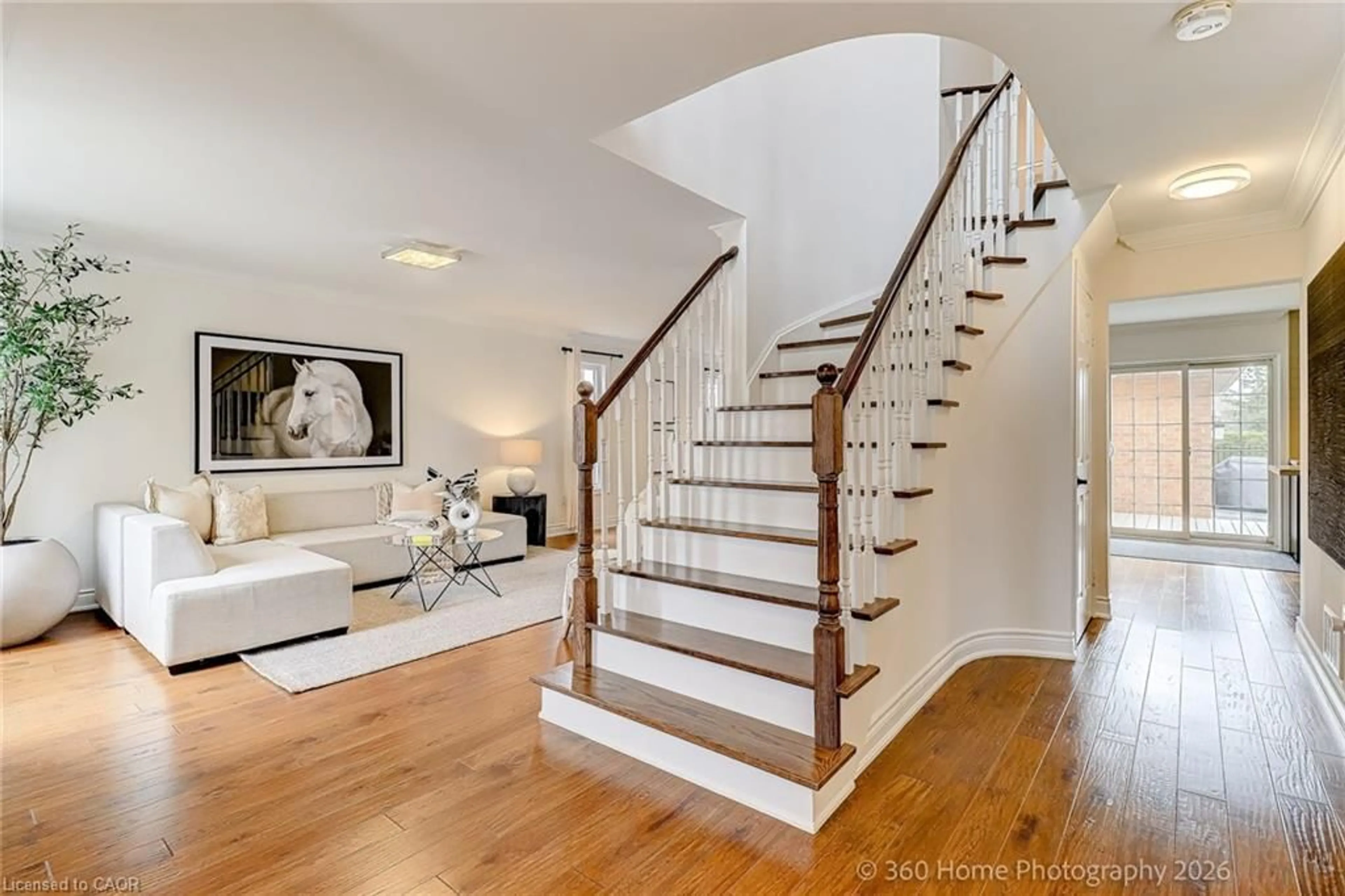 Stairs for 2444 Towne Blvd, Oakville Ontario L6H 5X6