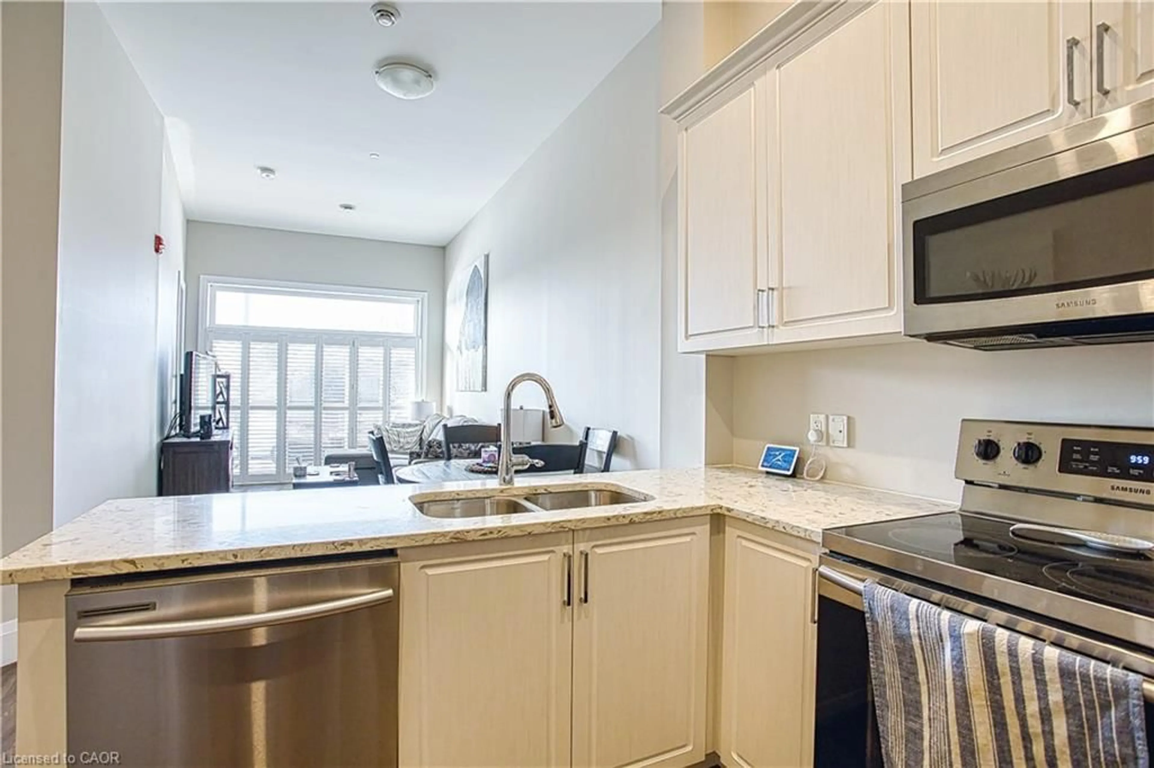 Standard kitchen, unknown for 85 Morrell St #215A, Brantford Ontario N3T 4J6