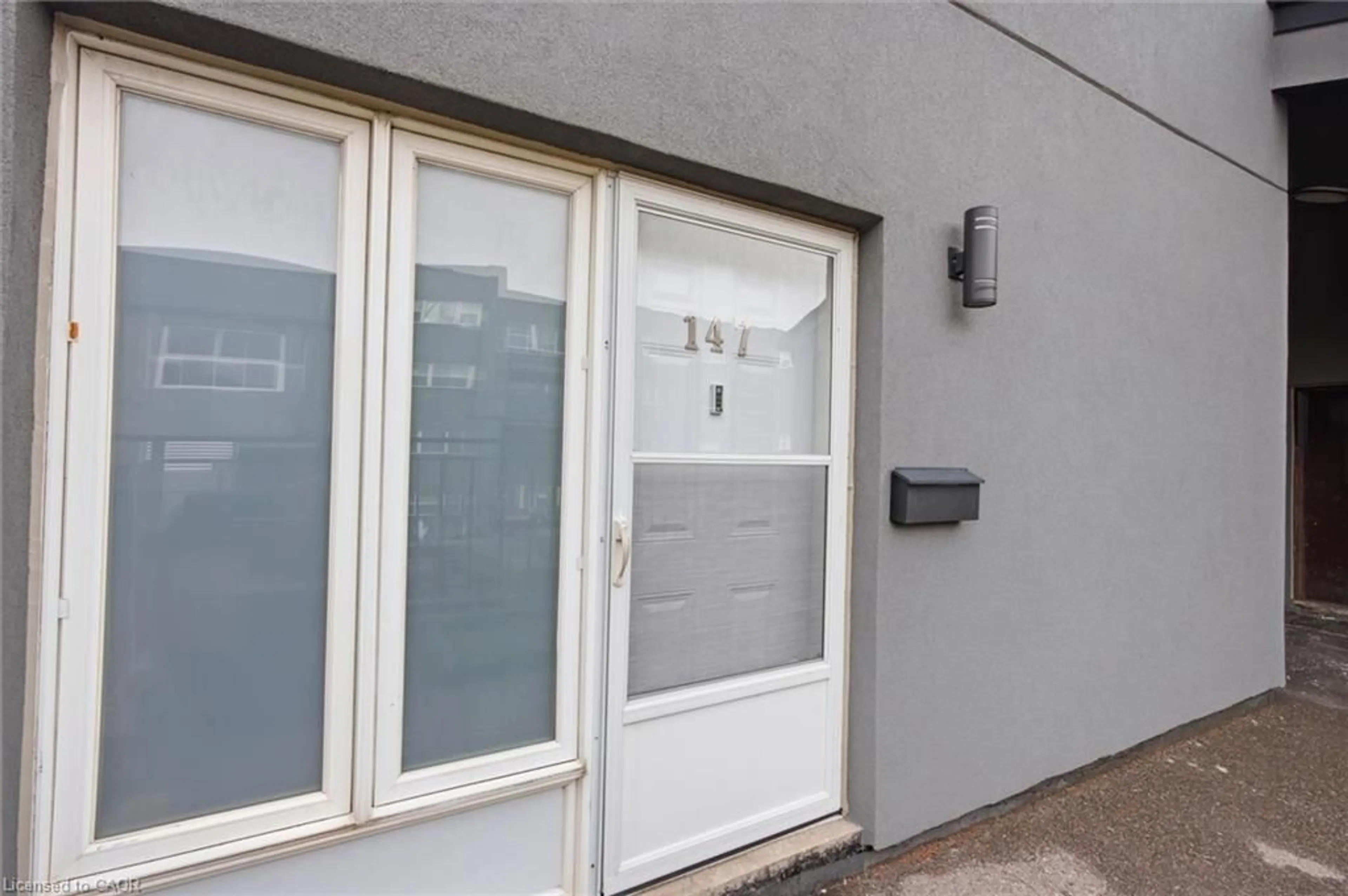 Unknown for 3040 Constitution Blvd #147, Mississauga Ontario L4Y 3X7