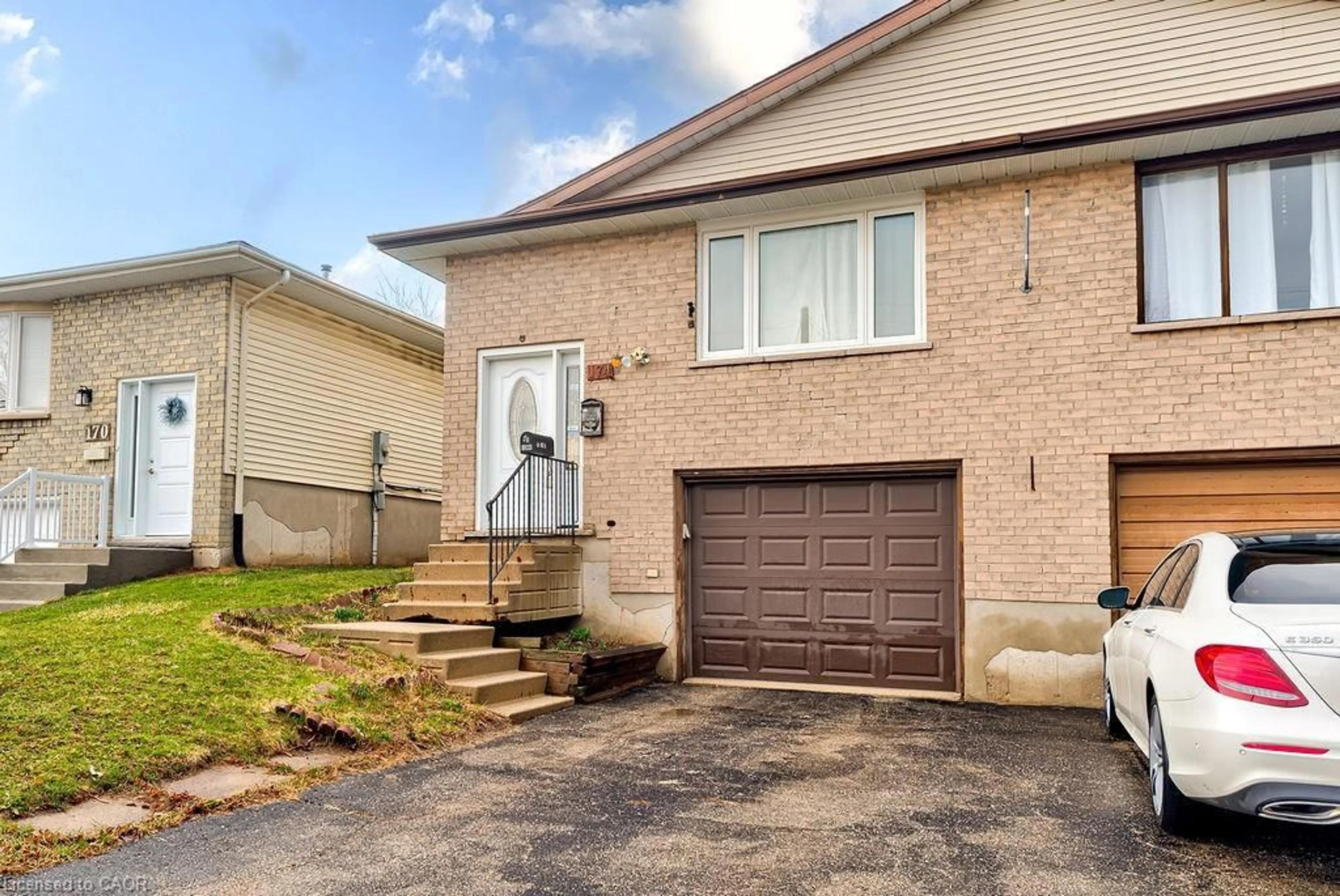 Unknown for 174 Thaler Ave, Kitchener Ontario N2A 1R5