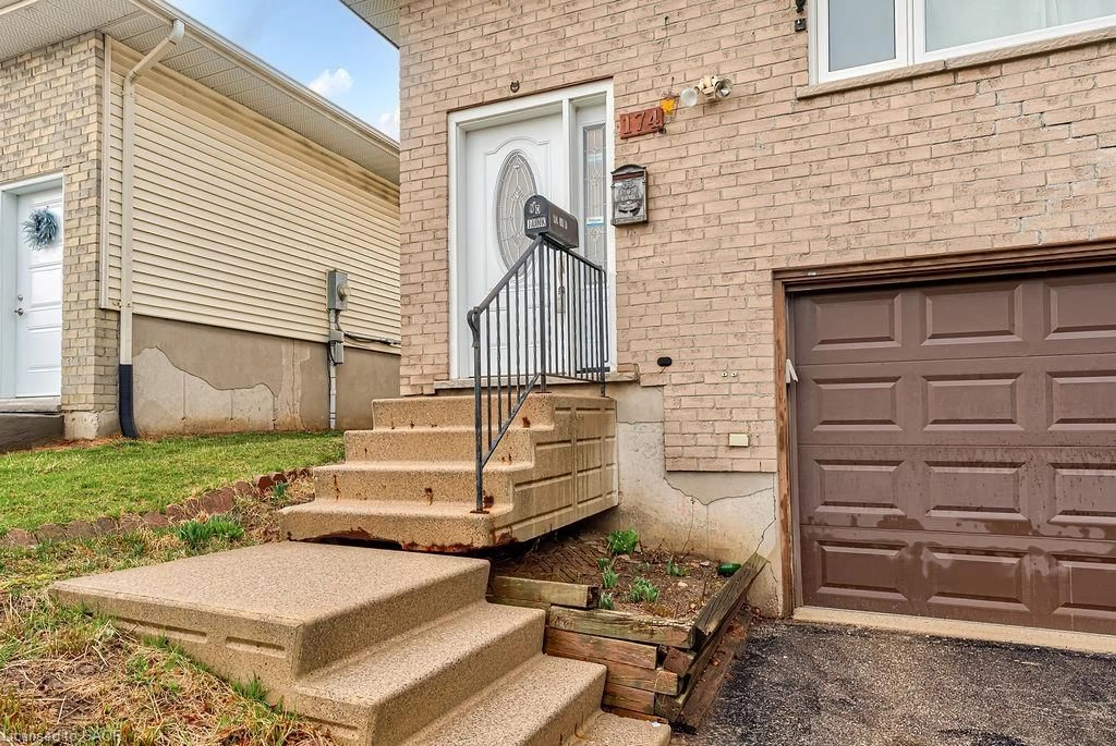 Unknown for 174 Thaler Ave, Kitchener Ontario N2A 1R5