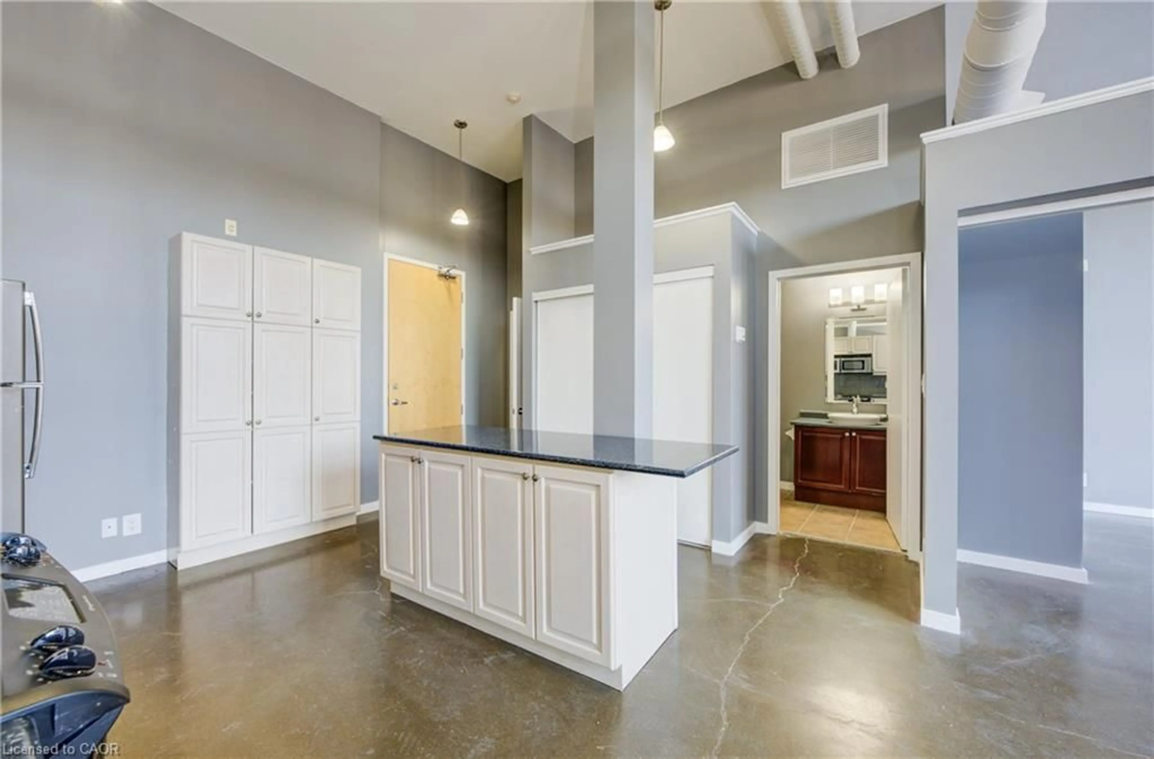 Open concept kitchen, unknown for 404 King St #526, Kitchener Ontario N2G 4Z9
