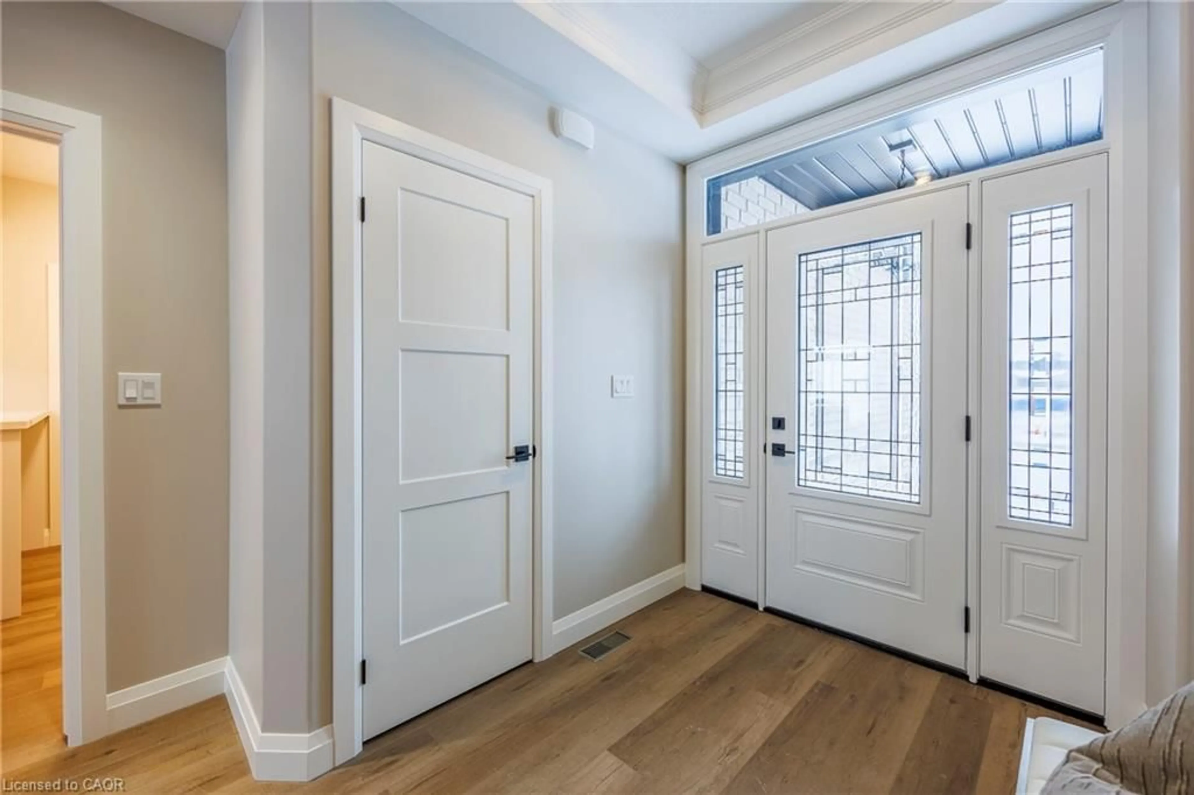 Indoor entryway for 215 Lafayette St, Jarvis Ontario N0A 1J0