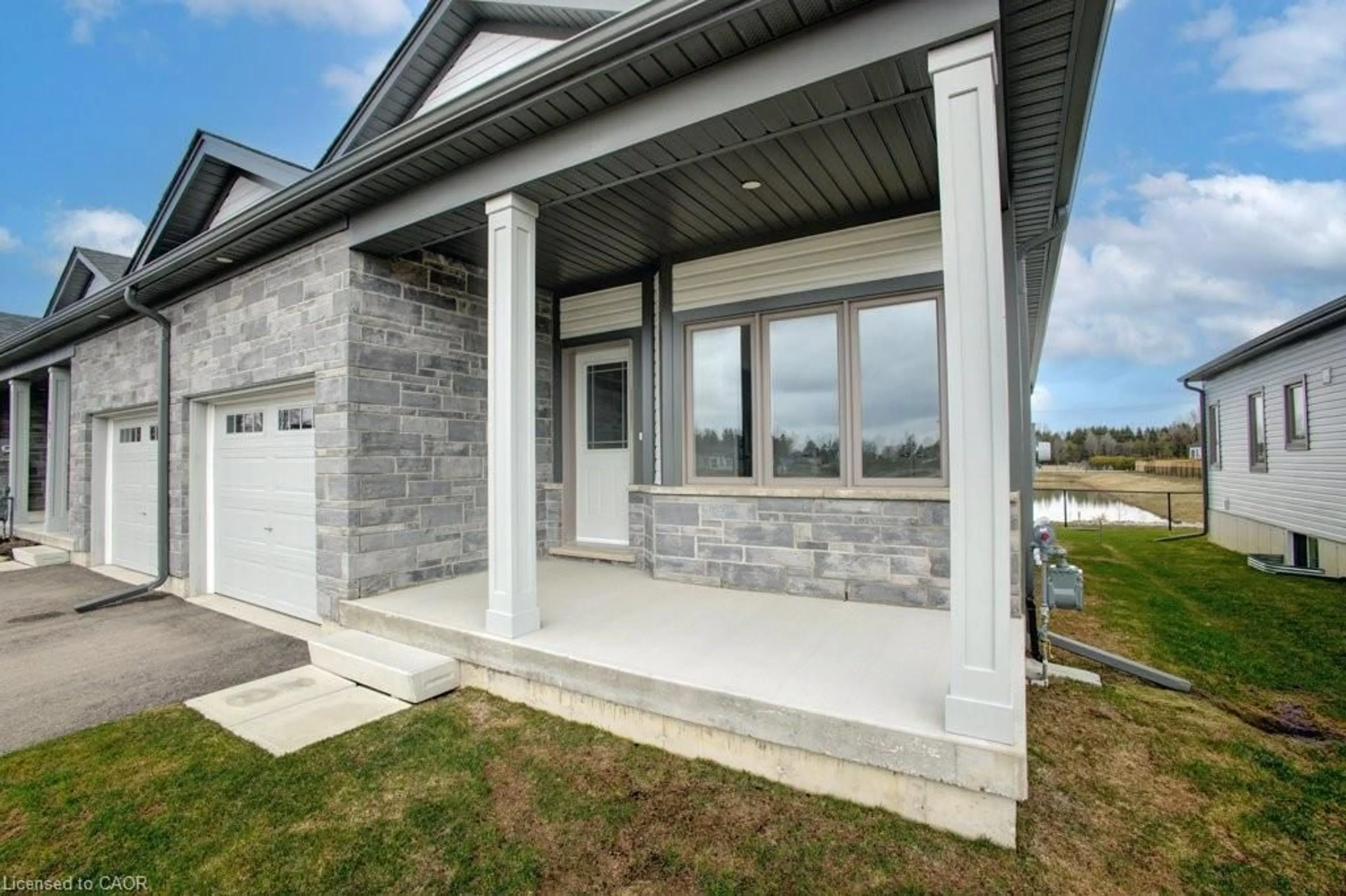 Home with brick exterior material, unknown for 92 Cheryl Ave, Atwood Ontario N0G 1B0