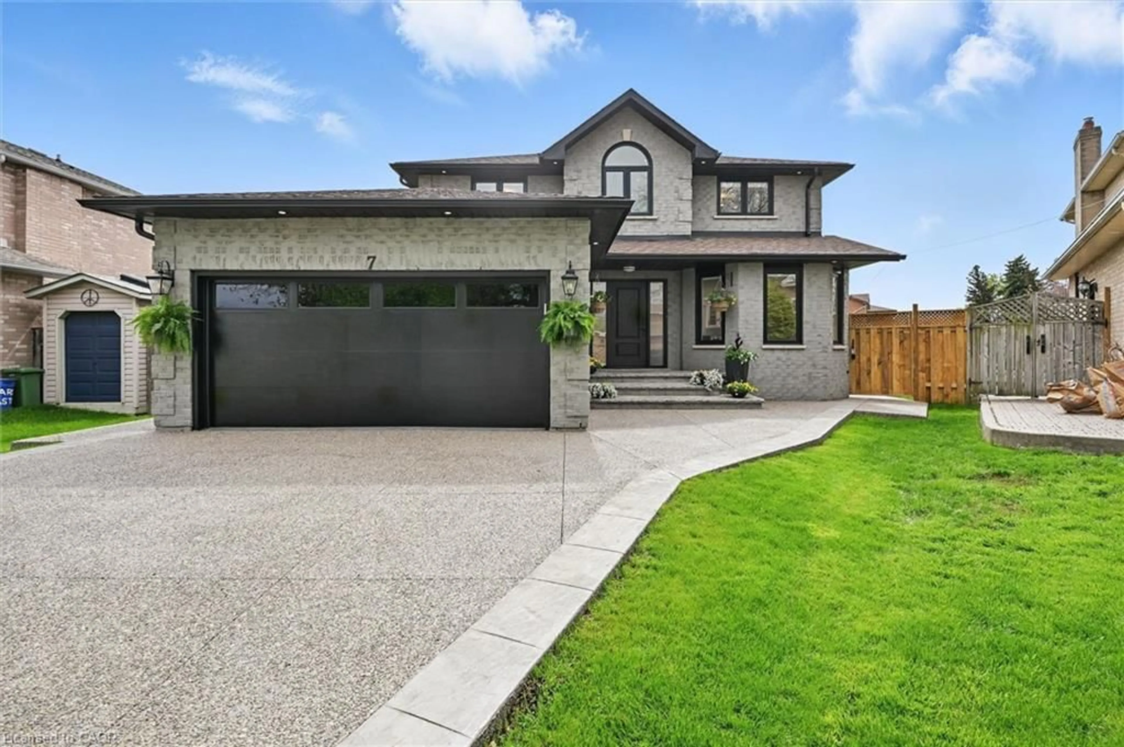 Home with brick exterior material, street for 7 Grandview Ave, Stoney Creek Ontario L8E 5A5