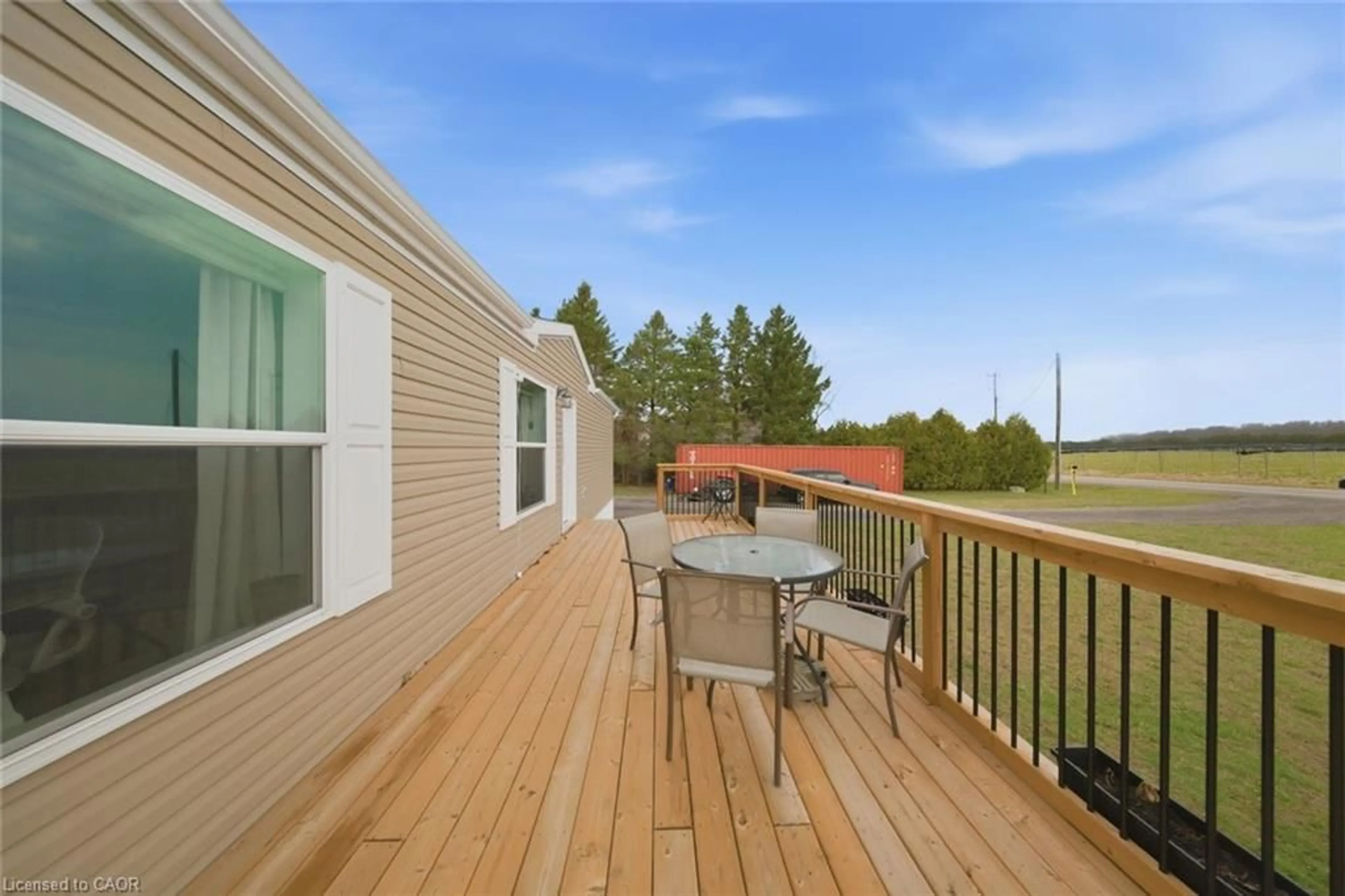 Patio, water/lake/river/ocean view for 837 Fertilizer Rd, Simcoe Ontario N3Y 4K6