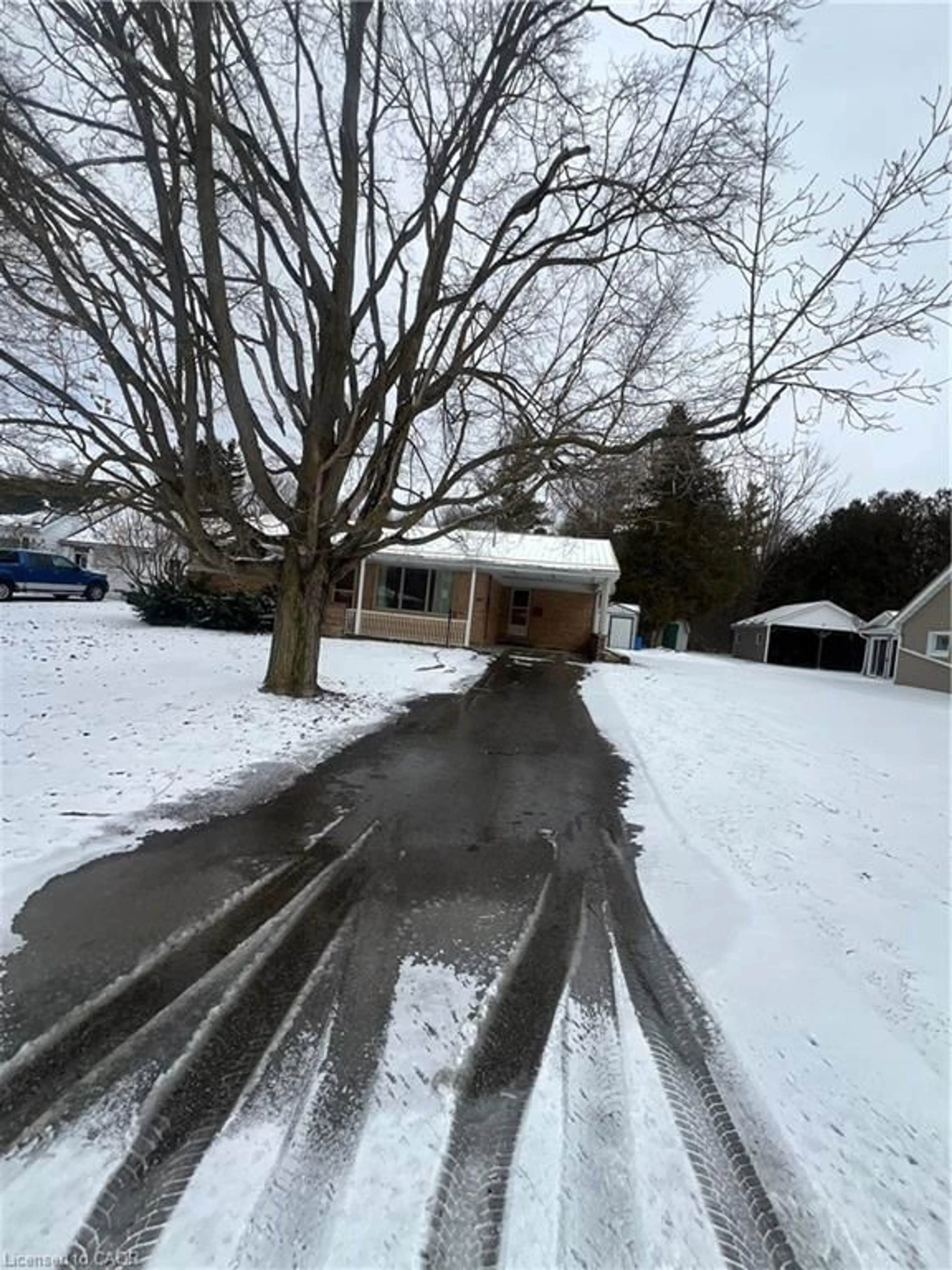 Unknown for 197 King St, Harriston Ontario N0G 1Z0