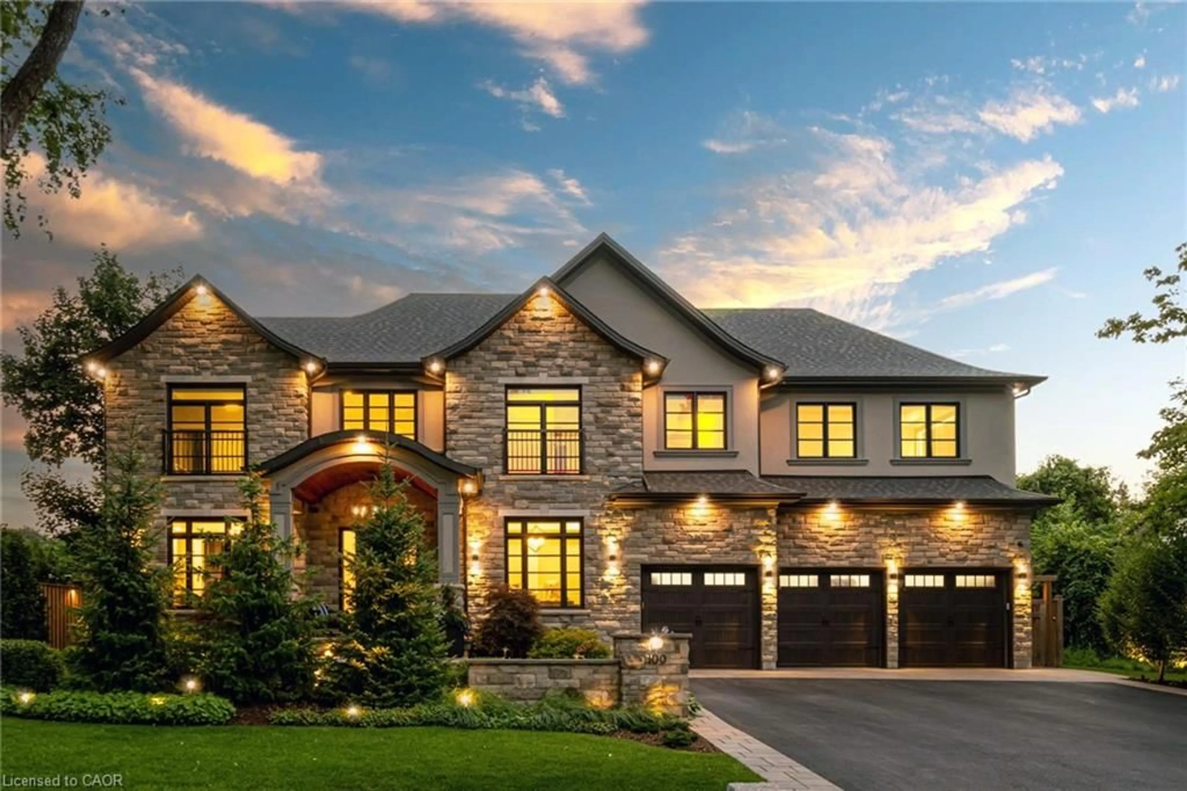 Home with brick exterior material, unknown for 100 Seneca Dr, Ancaster Ontario L9G 3B8