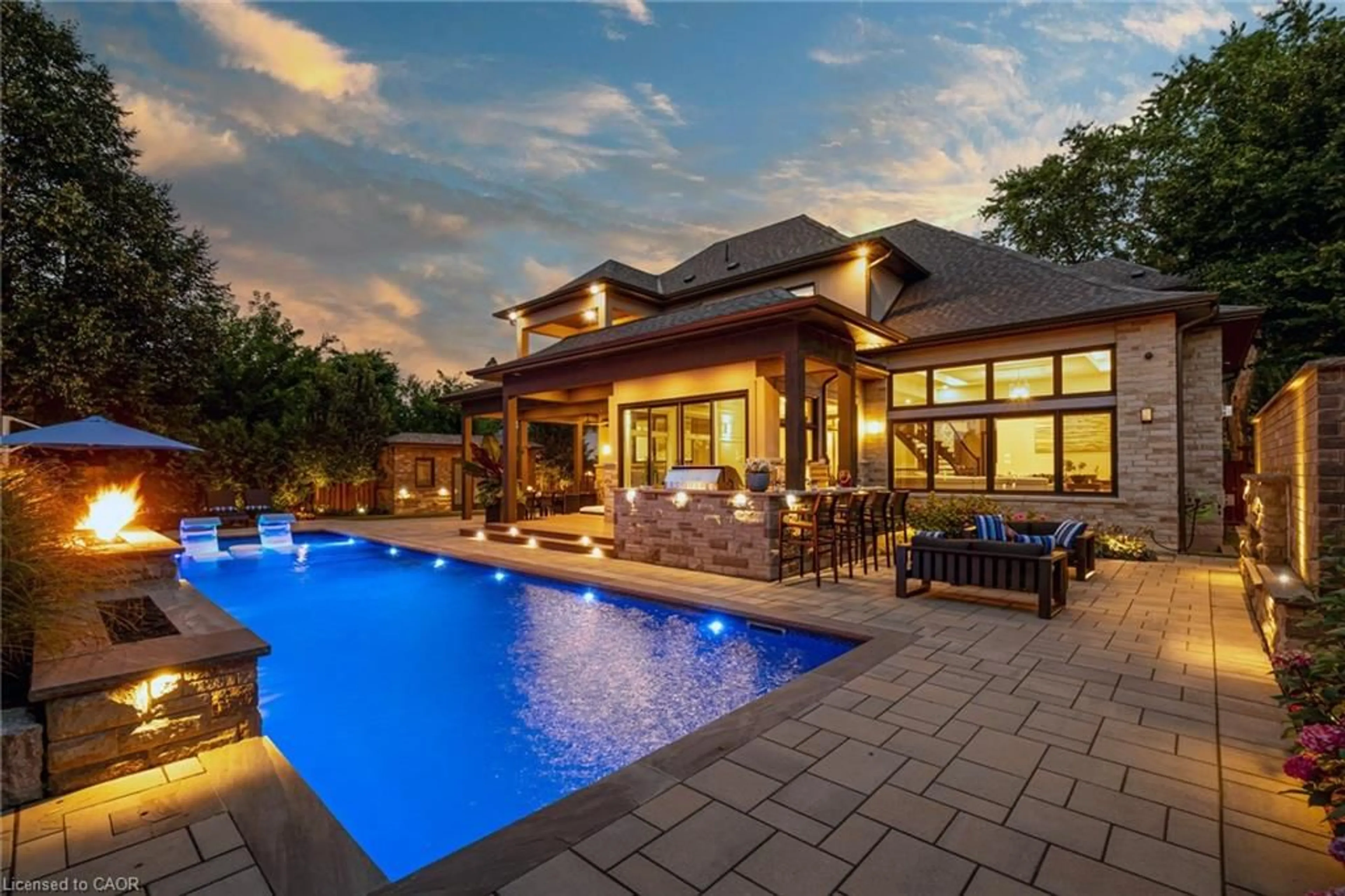 Unknown for 100 Seneca Dr, Ancaster Ontario L9G 3B8