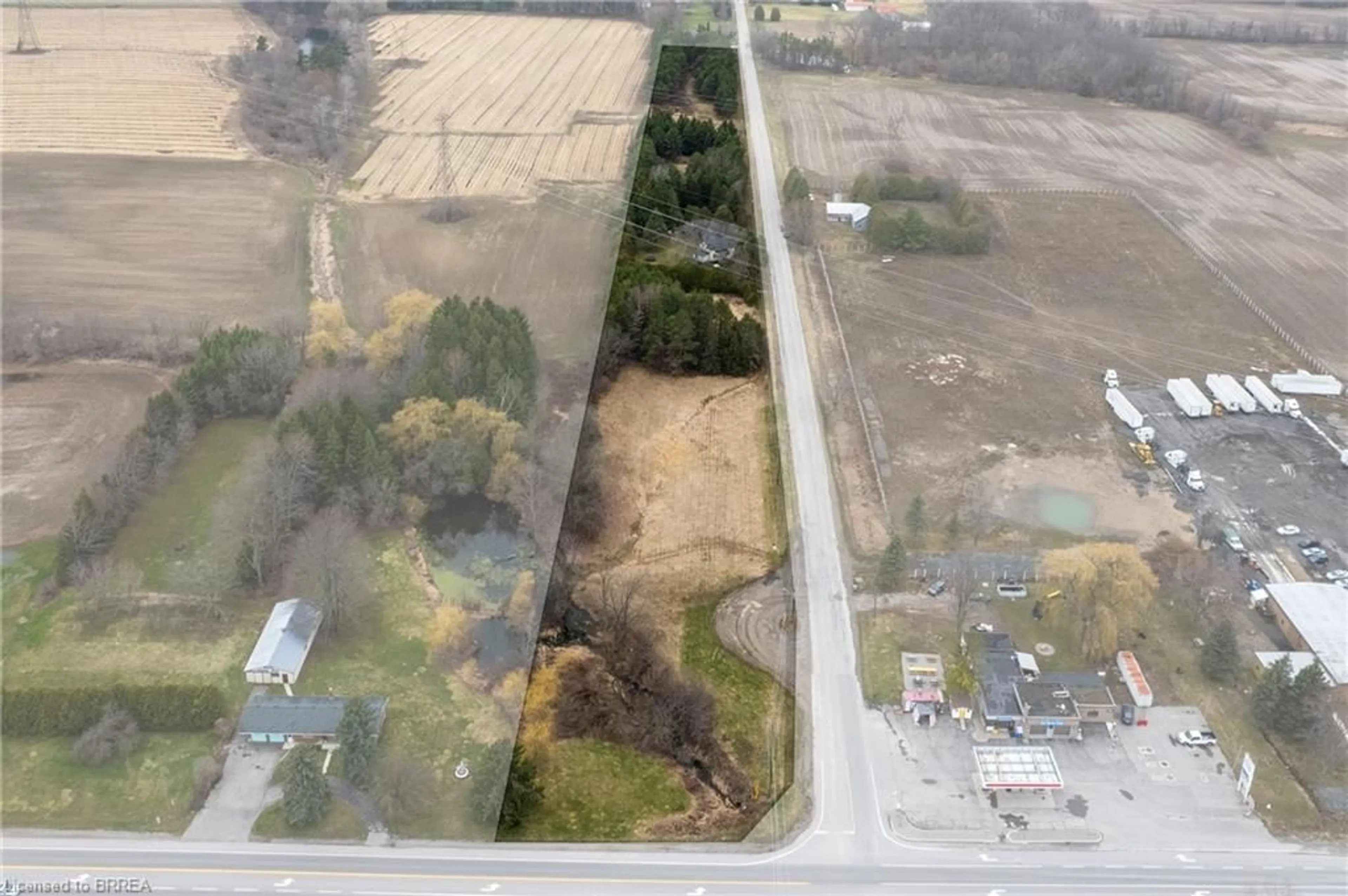 A pic from outside/outdoor area/front of a property/back of a property/a pic from drone, unknown for 18 Mcgill Rd, Mount Pleasant Ontario N0E 1K0