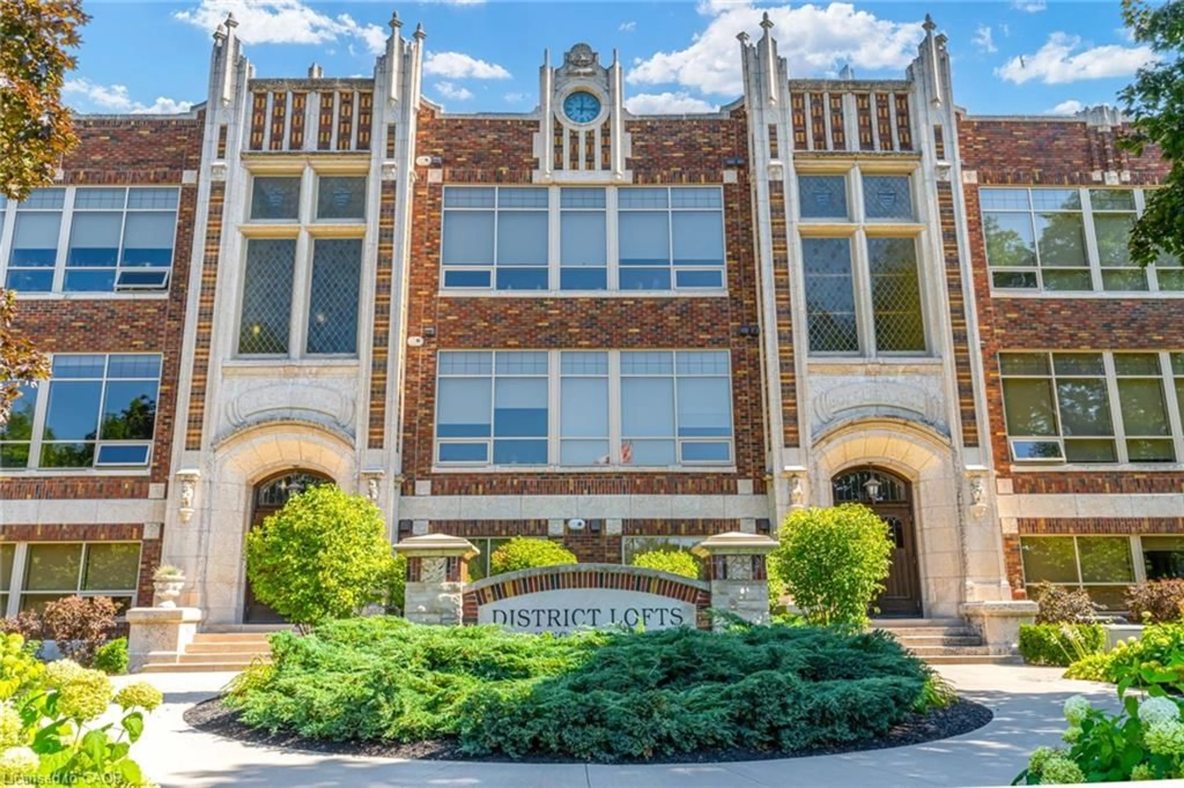 Unknown for 397 King St #215, Dundas Ontario L9H 1W9