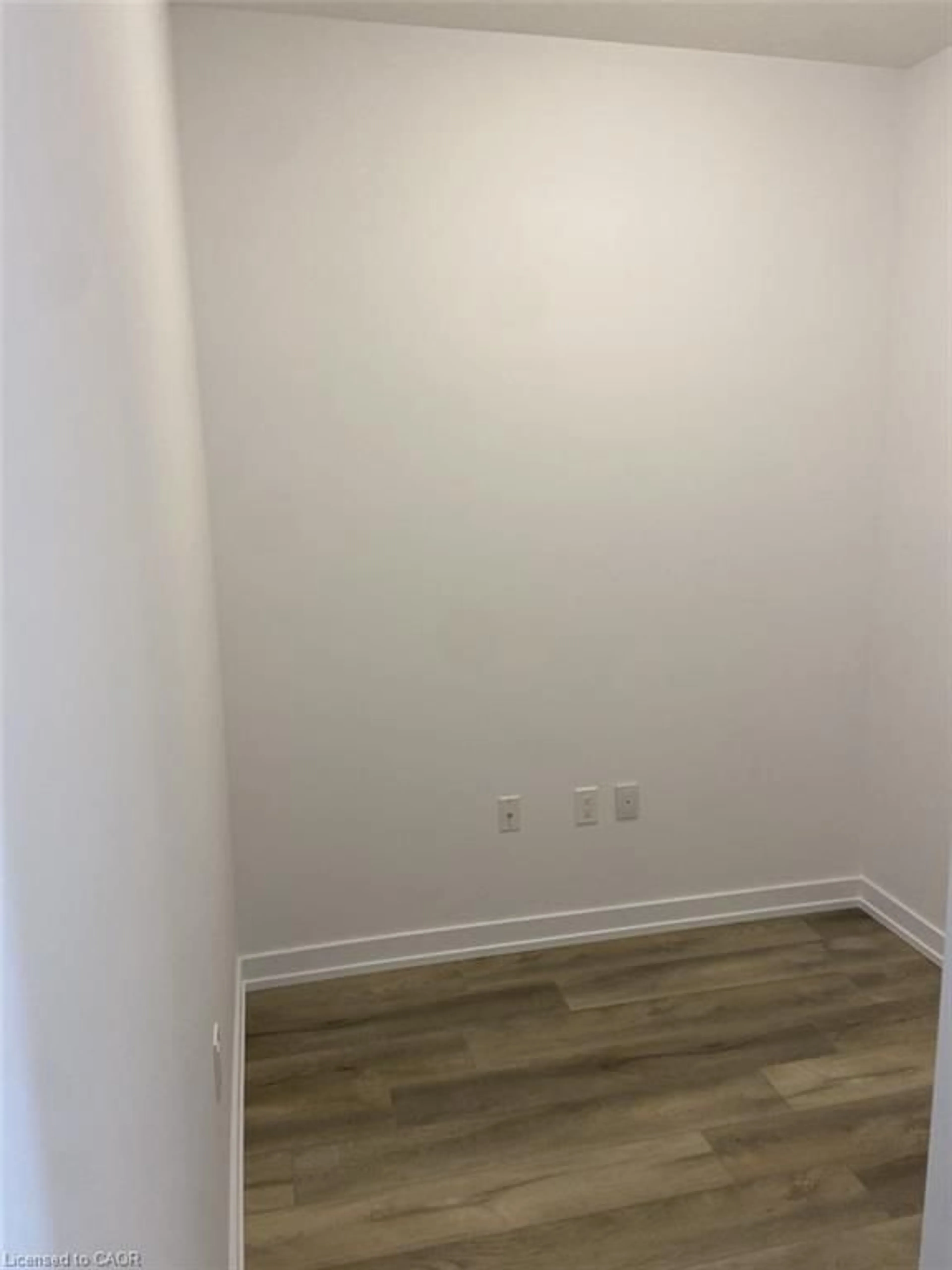 A pic of a room for 5055 Greenlane Rd #424, Hamilton Ontario L0R 1B3