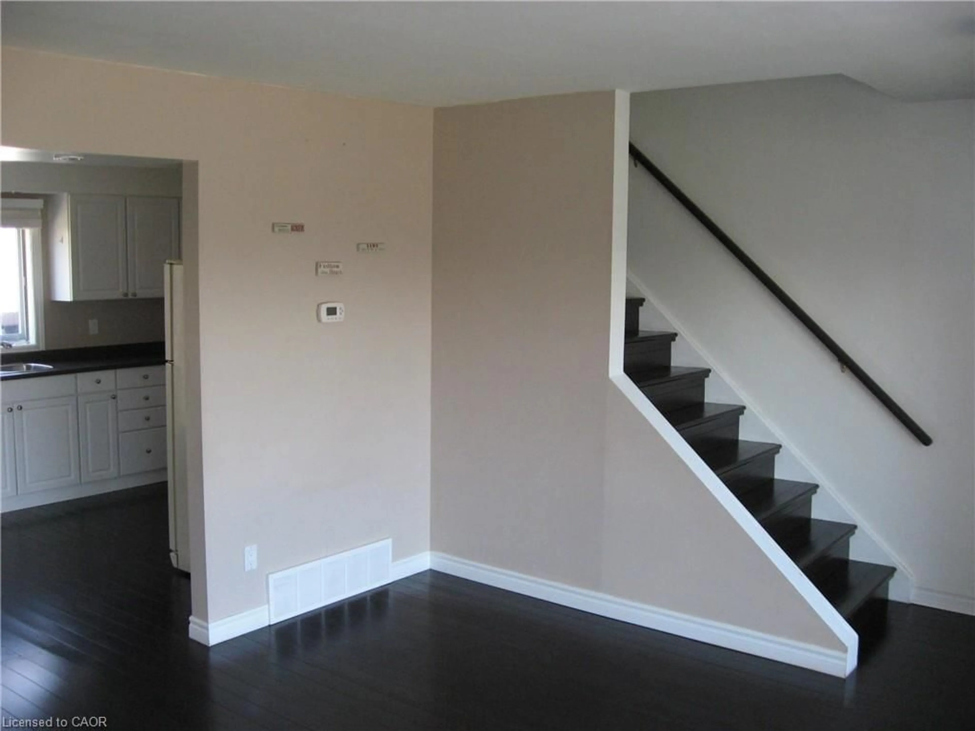 A pic of a room for 124 Avalon Pl, Kitchener Ontario N2M 4N7