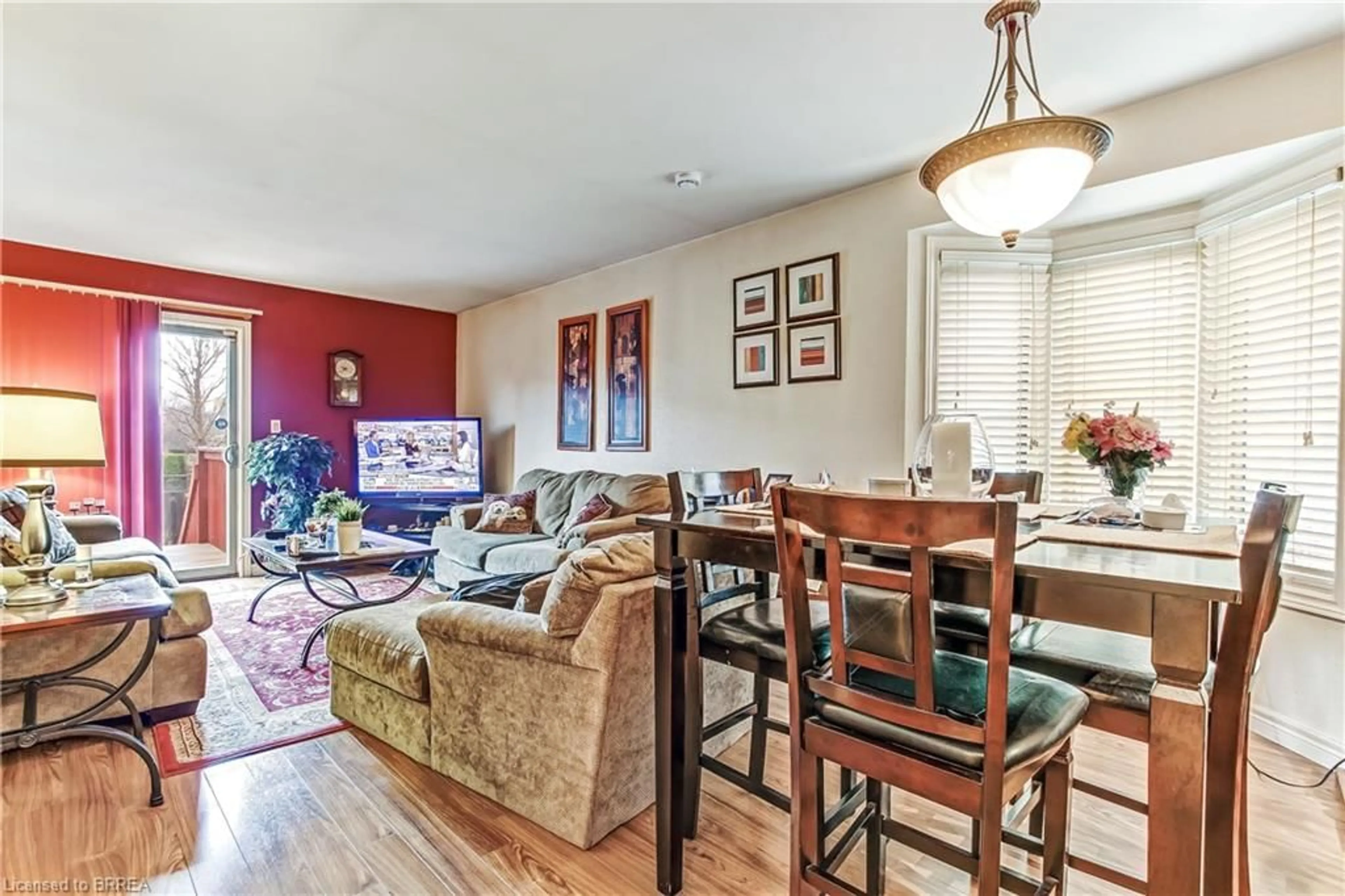 Living room with furniture, unknown for 594 Grey St, Brantford Ontario N3S 4Y1