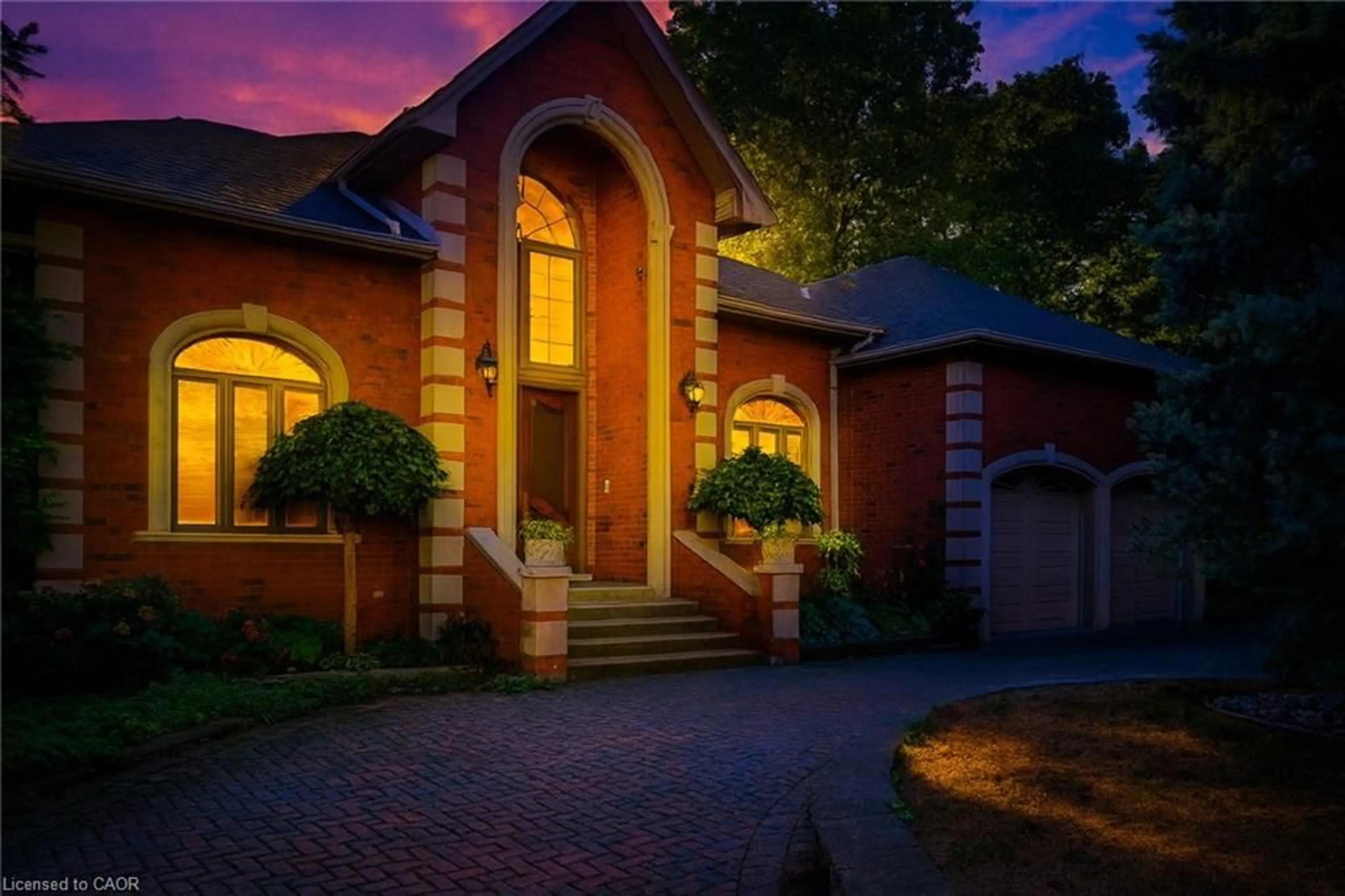 Home with brick exterior material, street for 499 Scenic Dr, Hamilton Ontario L9C 1G7