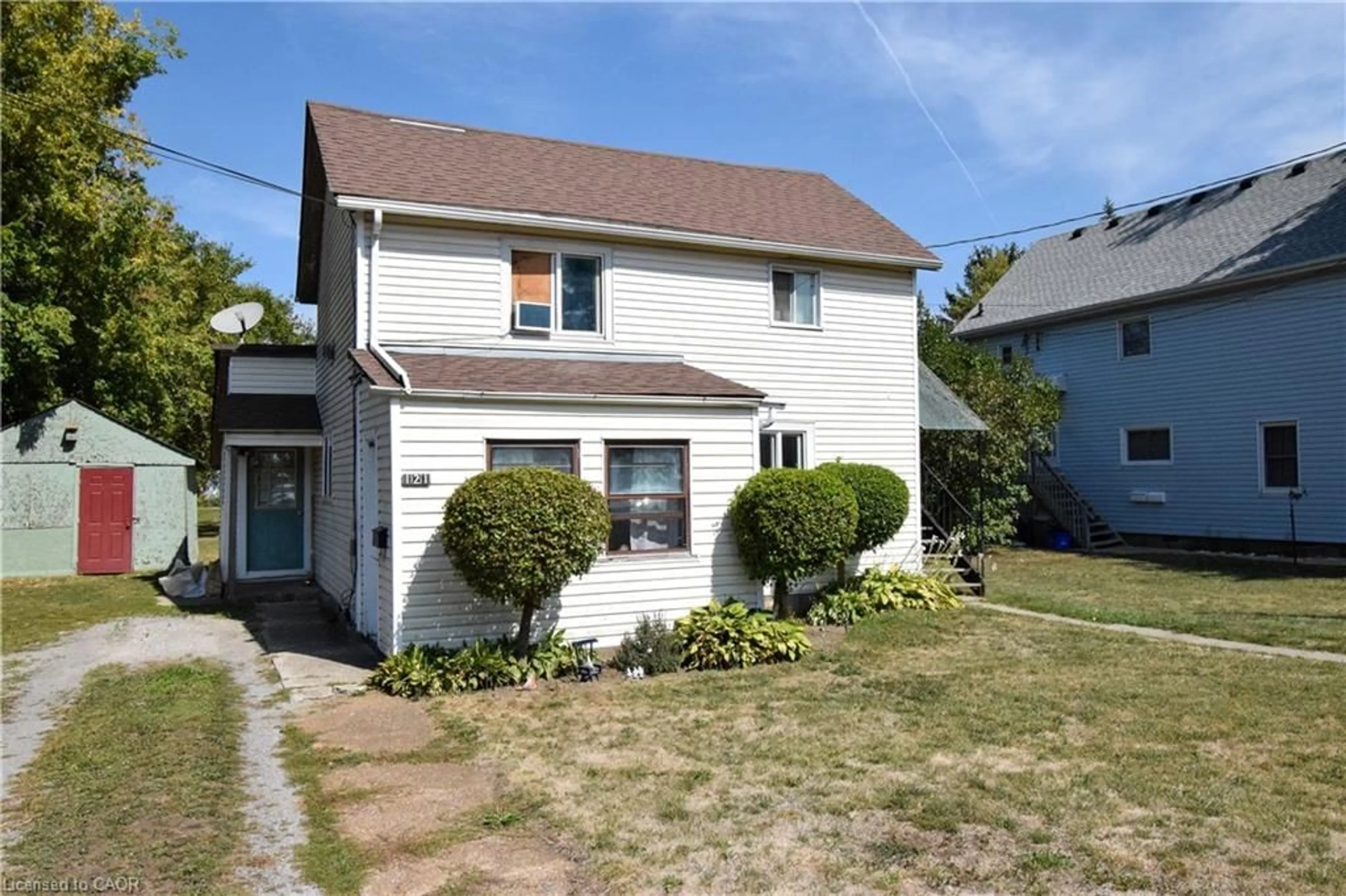 Unknown for 121 Cross St, Dunnville Ontario N1A 1B8