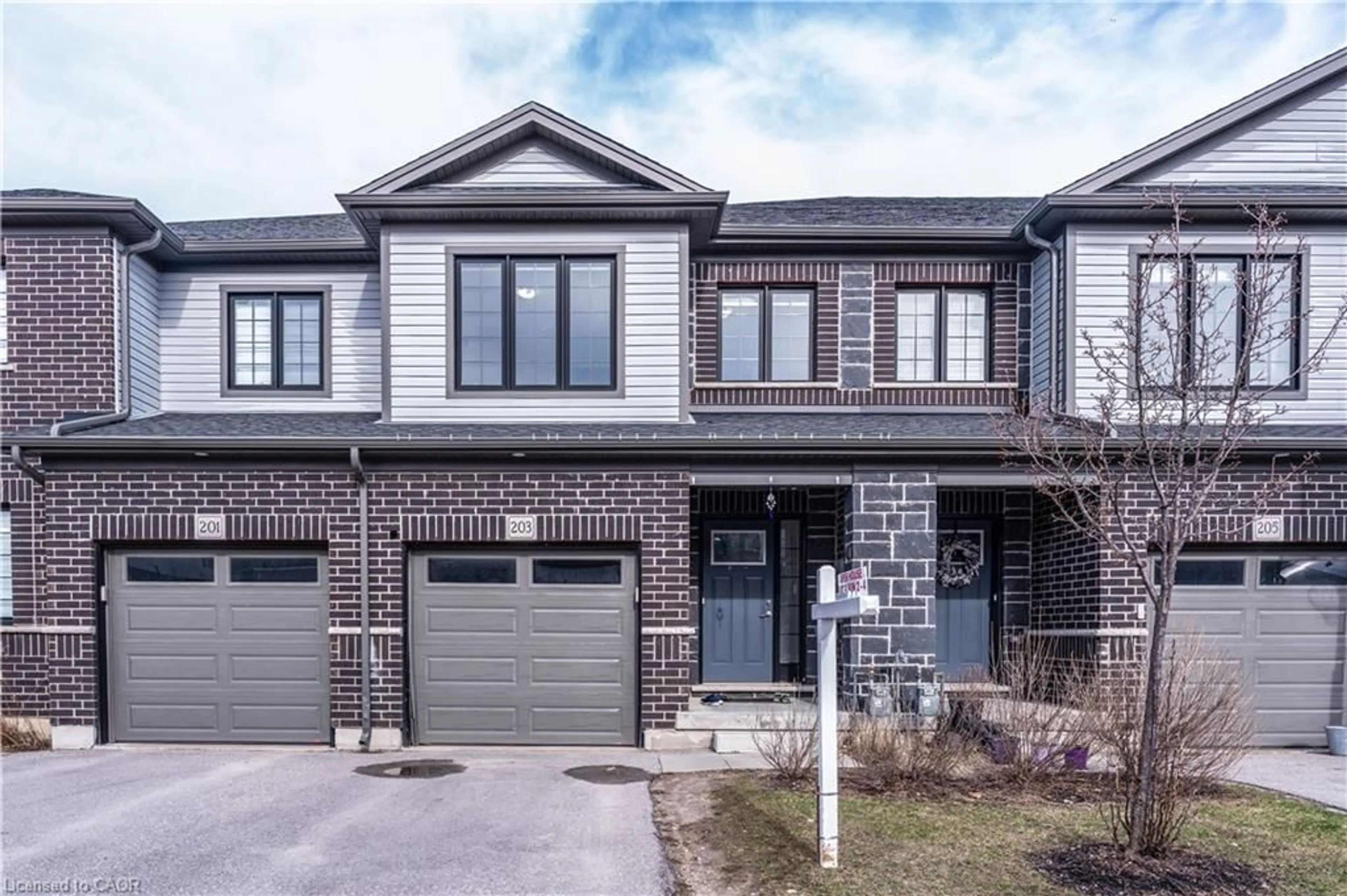 Home with brick exterior material, street for 203 Woodmeadow Crt, Kitchener Ontario N2R 1W6