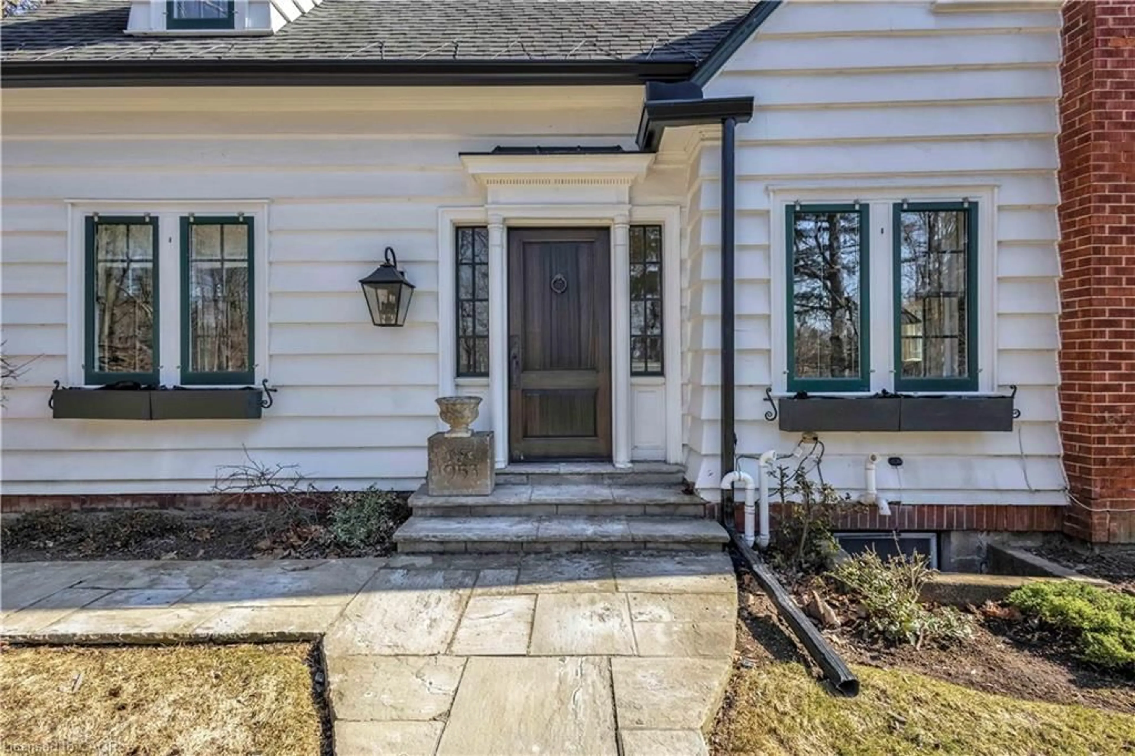 Home with brick exterior material, street for 514 Wilson St, Ancaster Ontario L9G 2C5