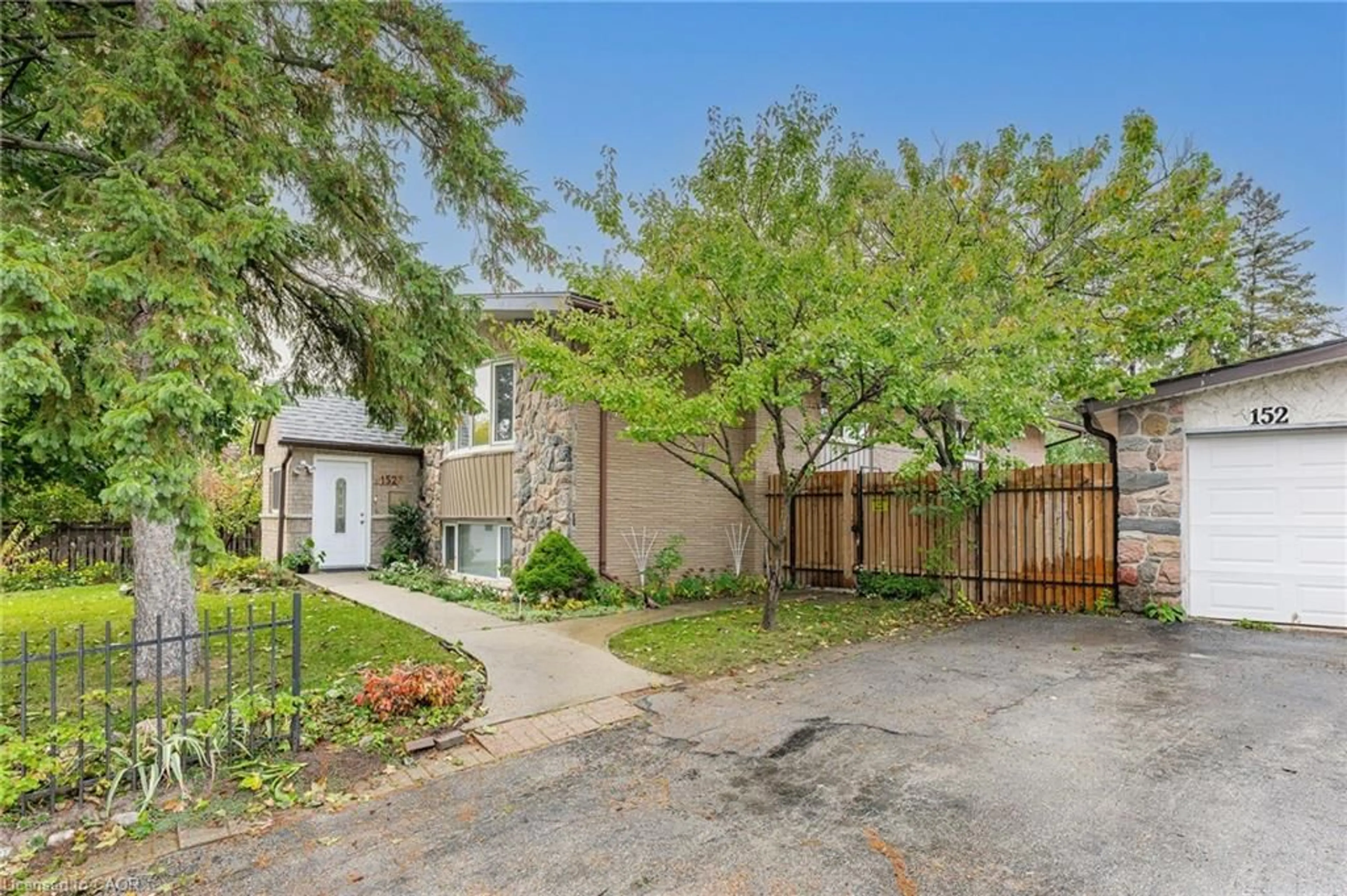 Unknown for 152 Kinzie Ave, Kitchener Ontario N2A 2J8