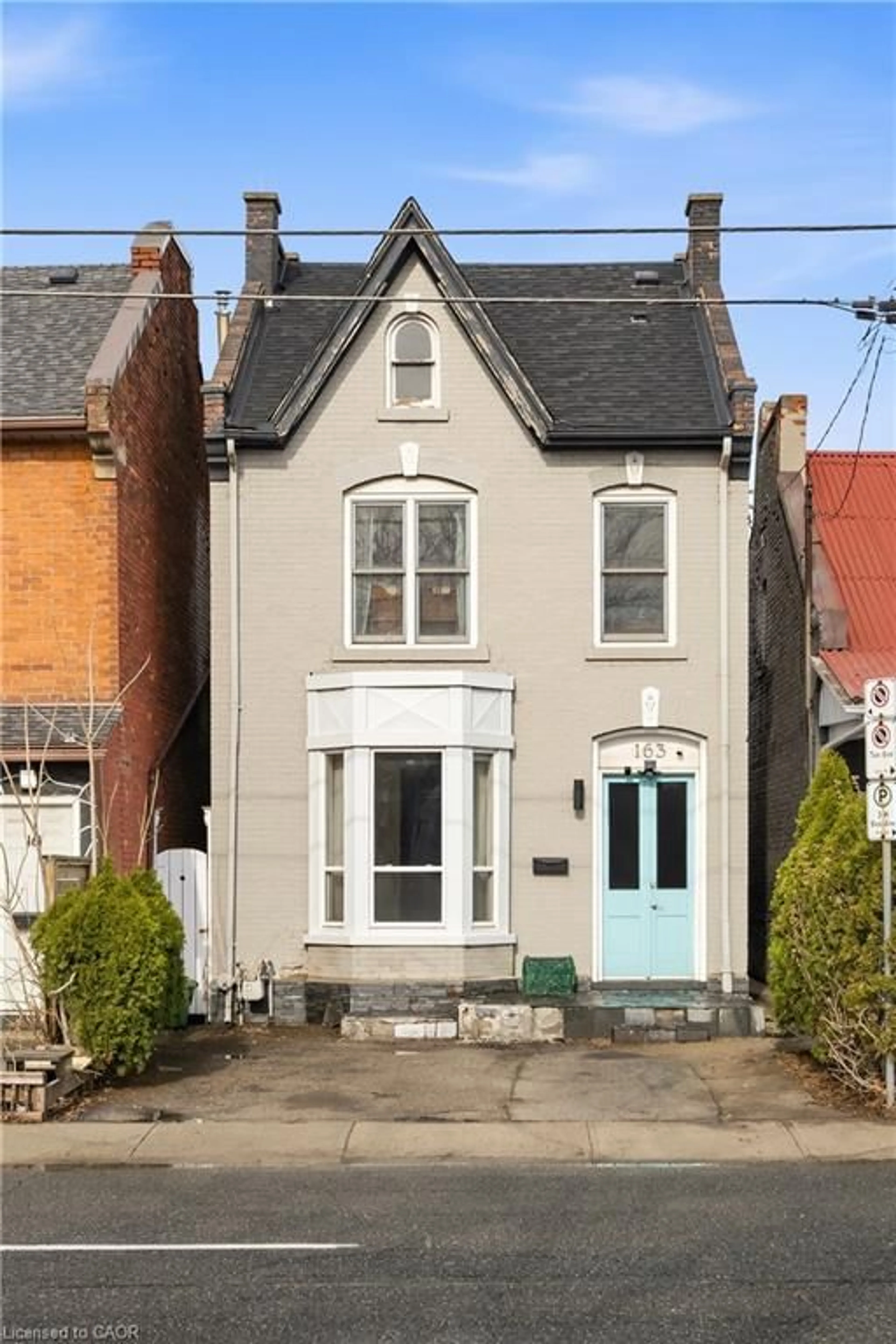 Home with brick exterior material, street for 163 Victoria Ave, Hamilton Ontario L8L 5E9