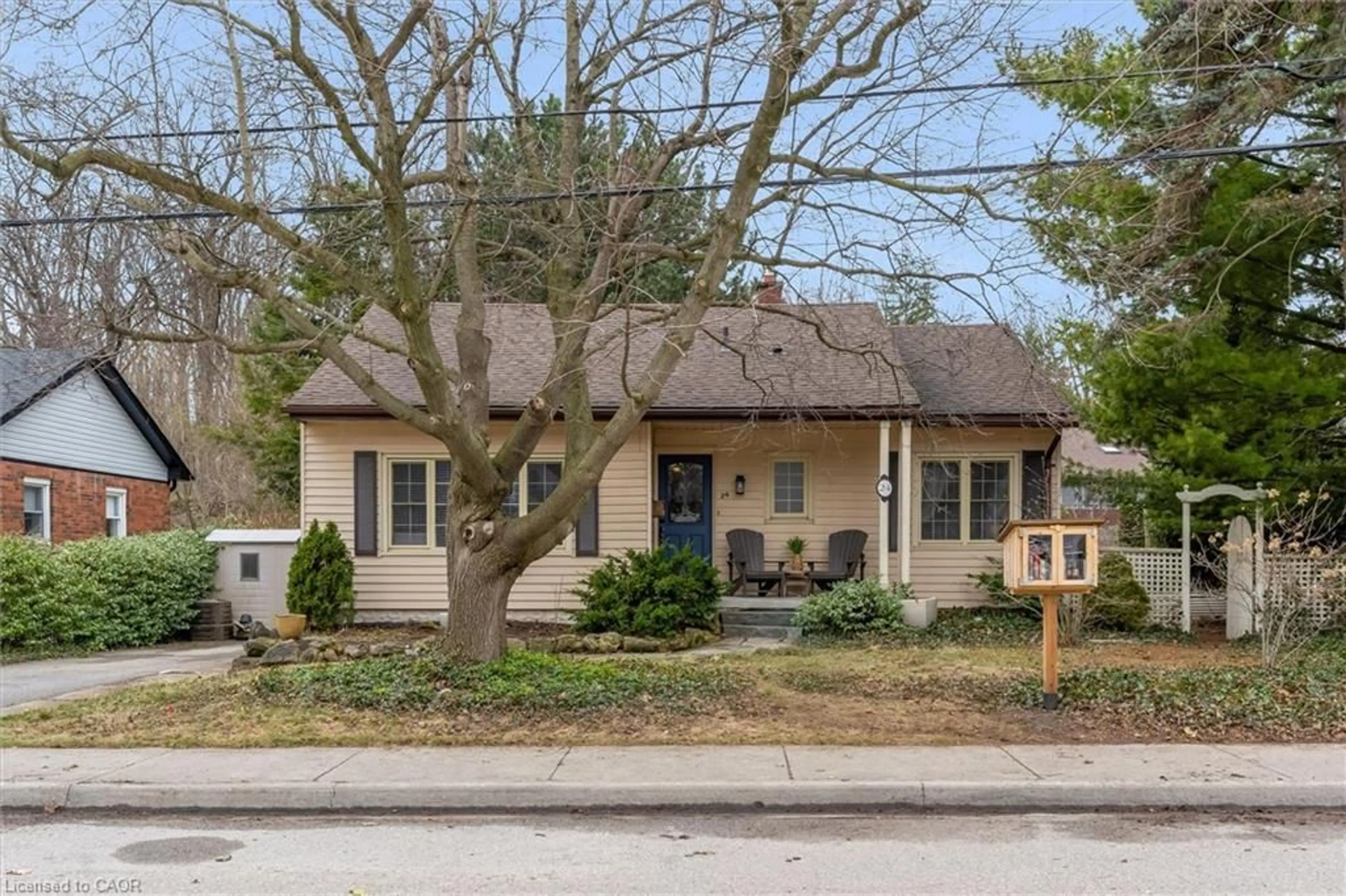 Unknown for 24 Central Park Ave, Dundas Ontario L9H 2M7