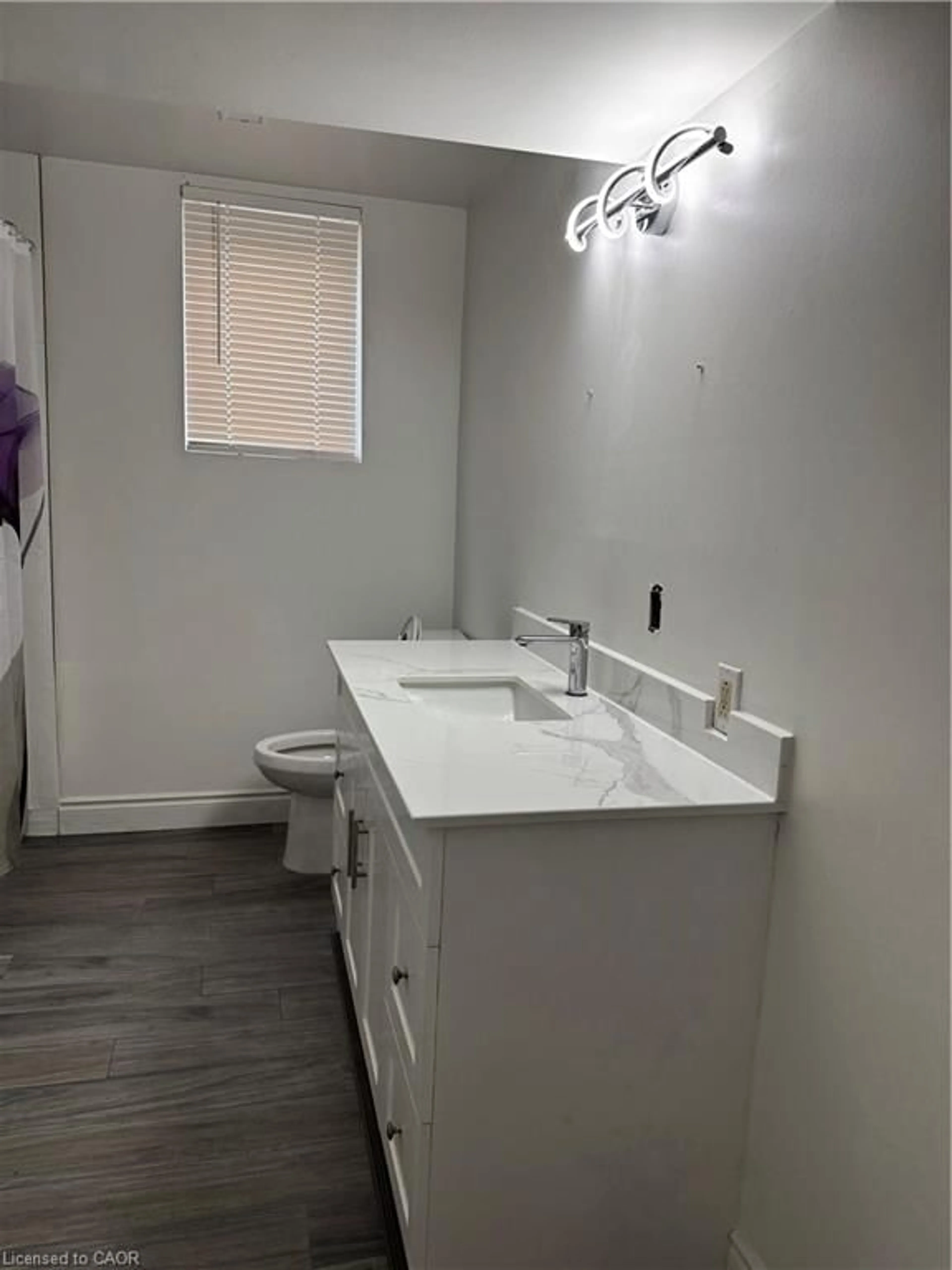 A pic of a room for 115 Westvale Dr, Waterloo Ontario N2T 1K1