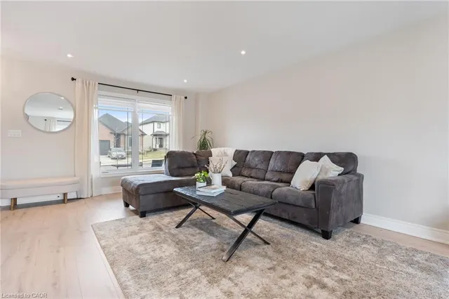 22 Hare St, Waterford 5