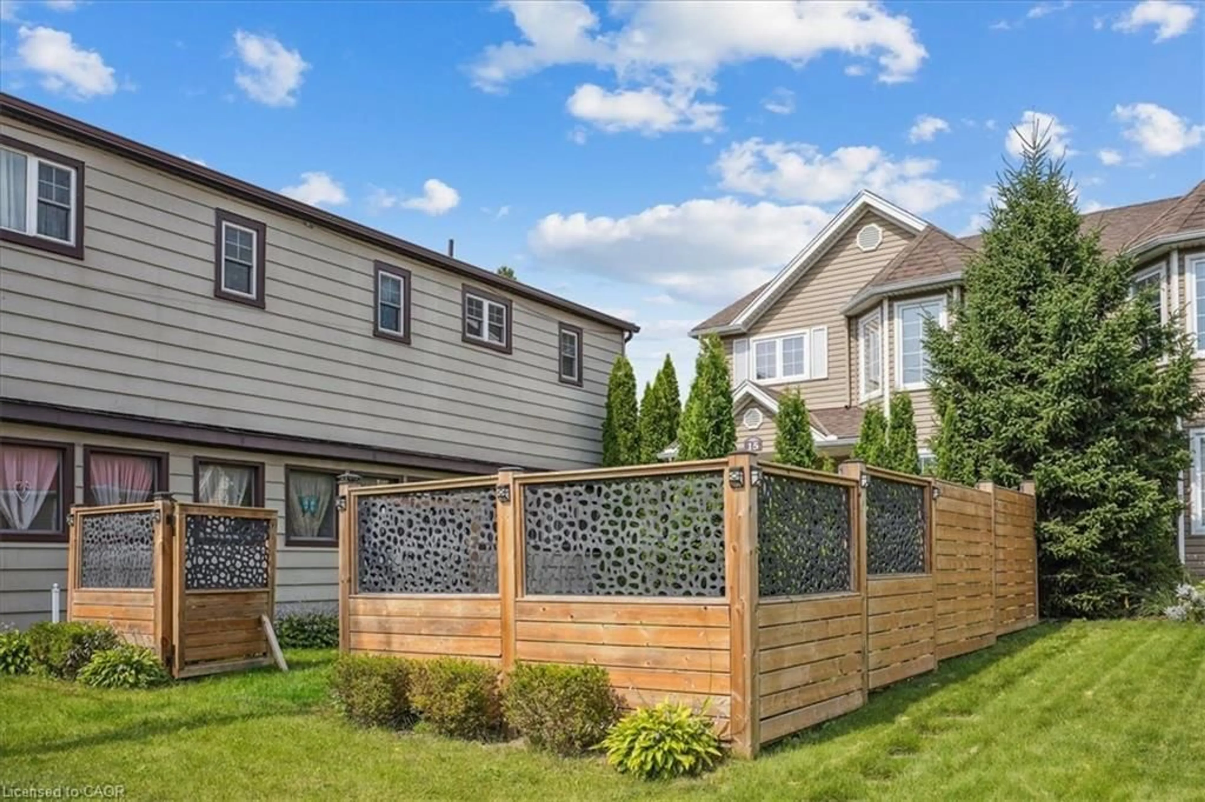 Unknown for 15 Argyle St, Caledonia Ontario N3W 1J1