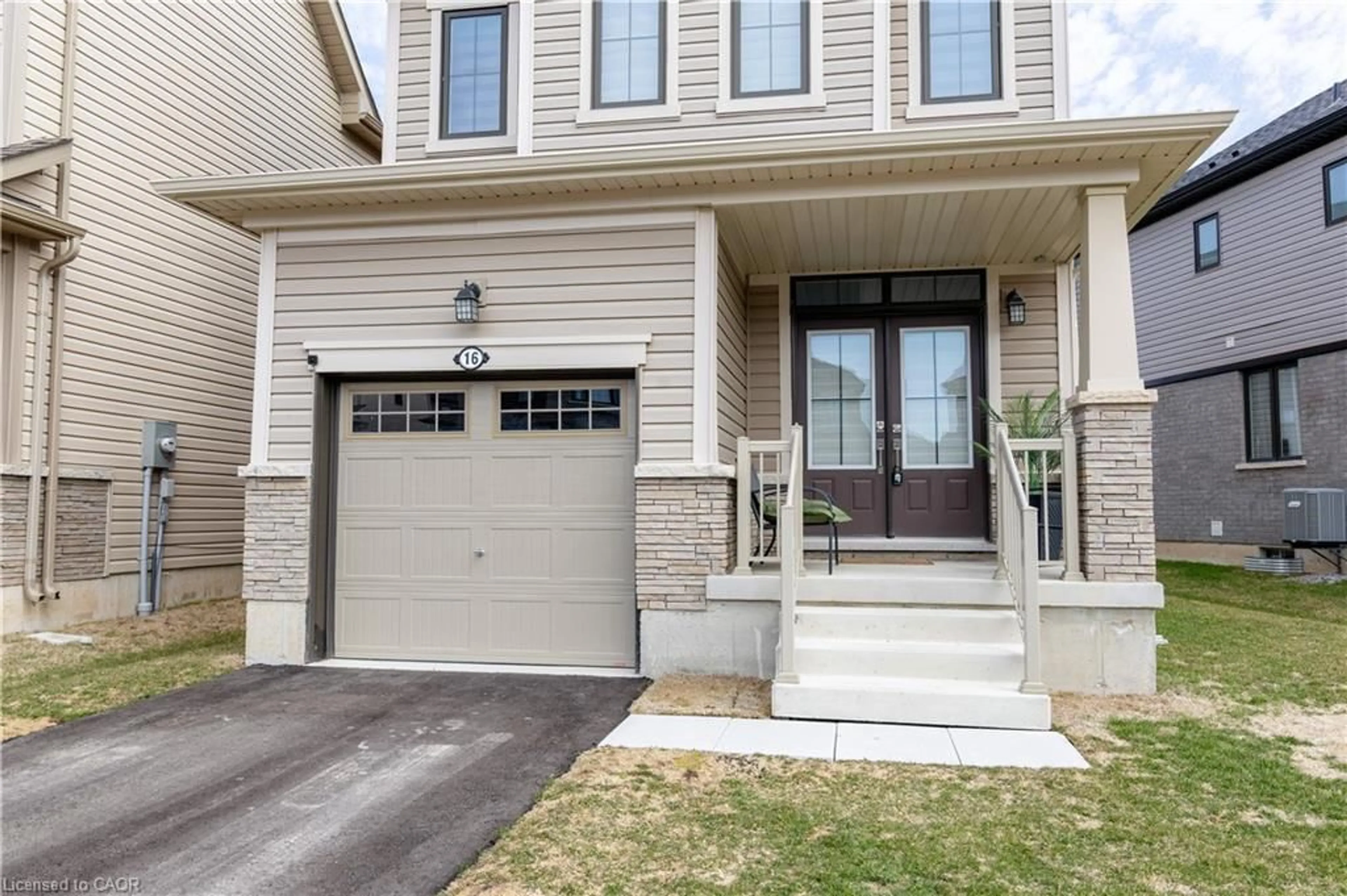 Unknown for 16 Brighton Lane, Thorold Ontario L2V 0B7