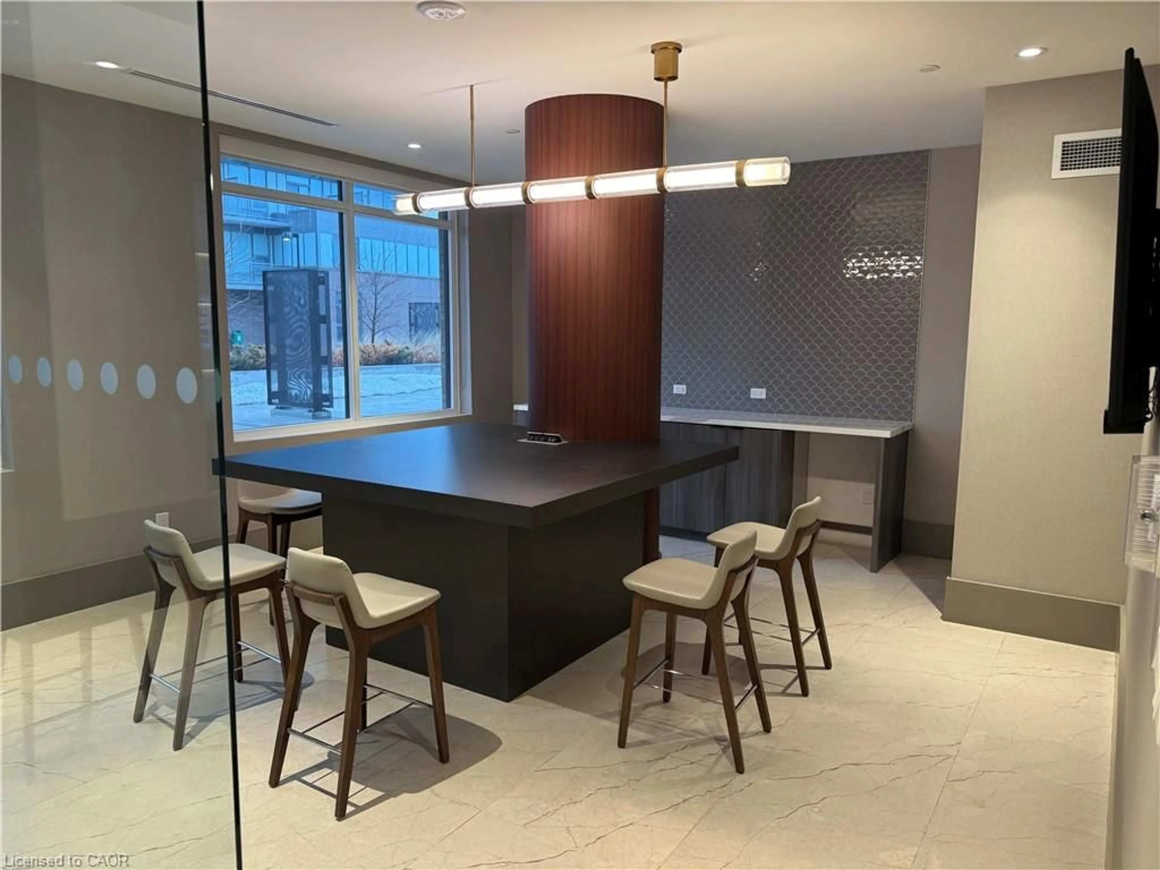 Open concept kitchen, ceramic/tile floor for 55 Duke St #1701, Kitchener Ontario N2H 0C9