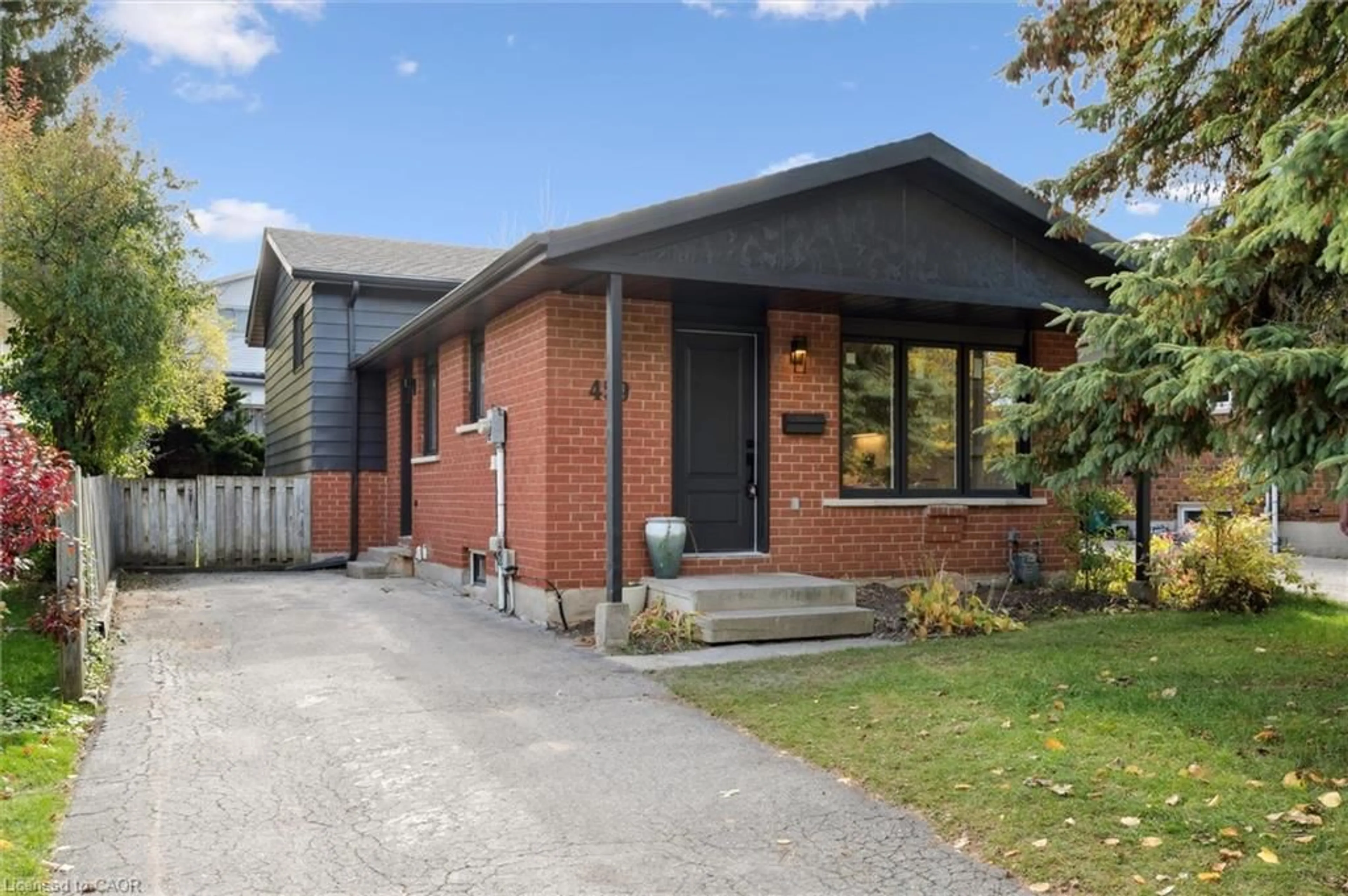 Home with brick exterior material, street for 459 Drummerhill Cres, Waterloo Ontario N2T 1G3