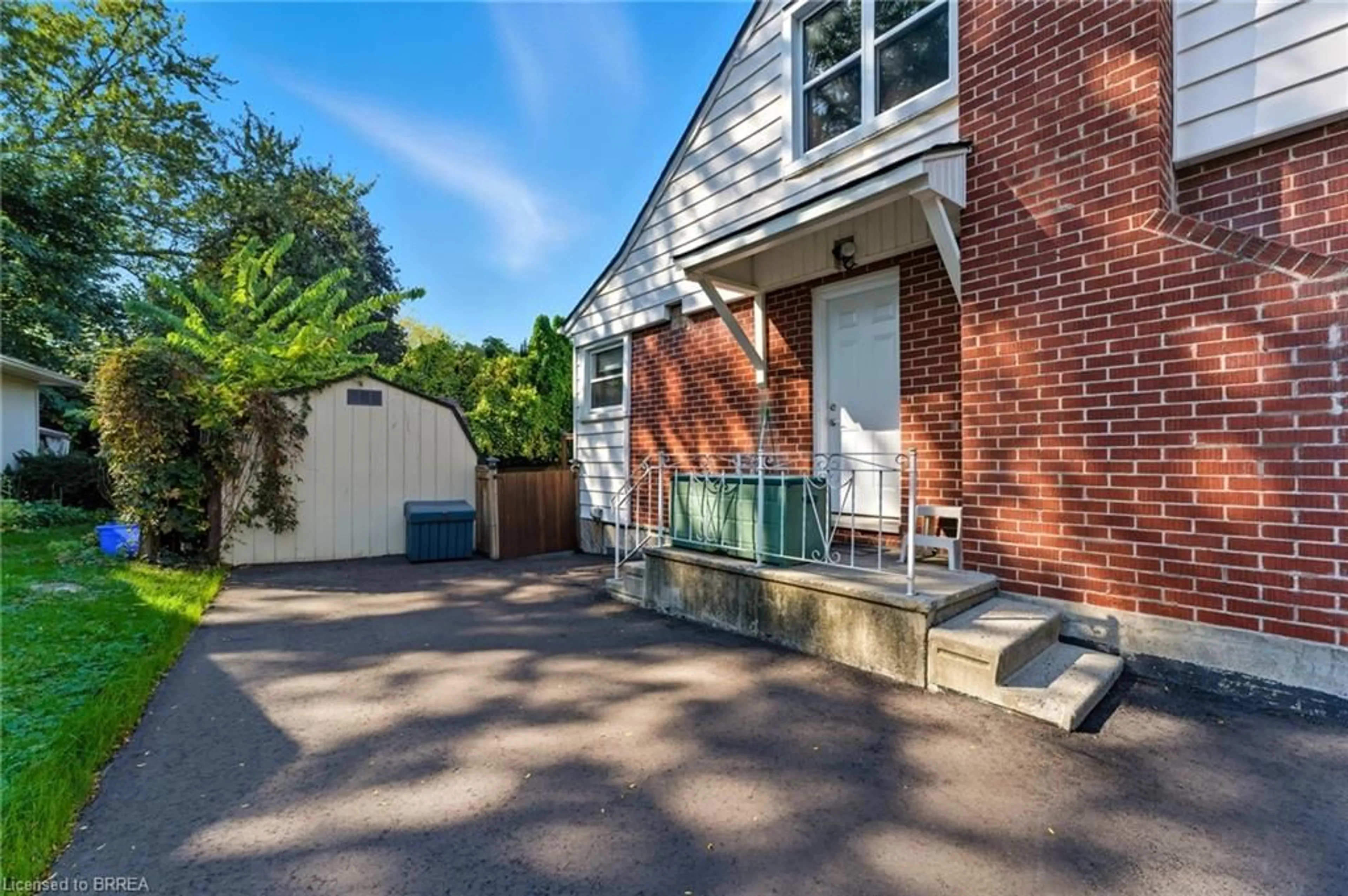 Home with brick exterior material, street for 36 Gibson Dr, Simcoe Ontario N3Y 3L3